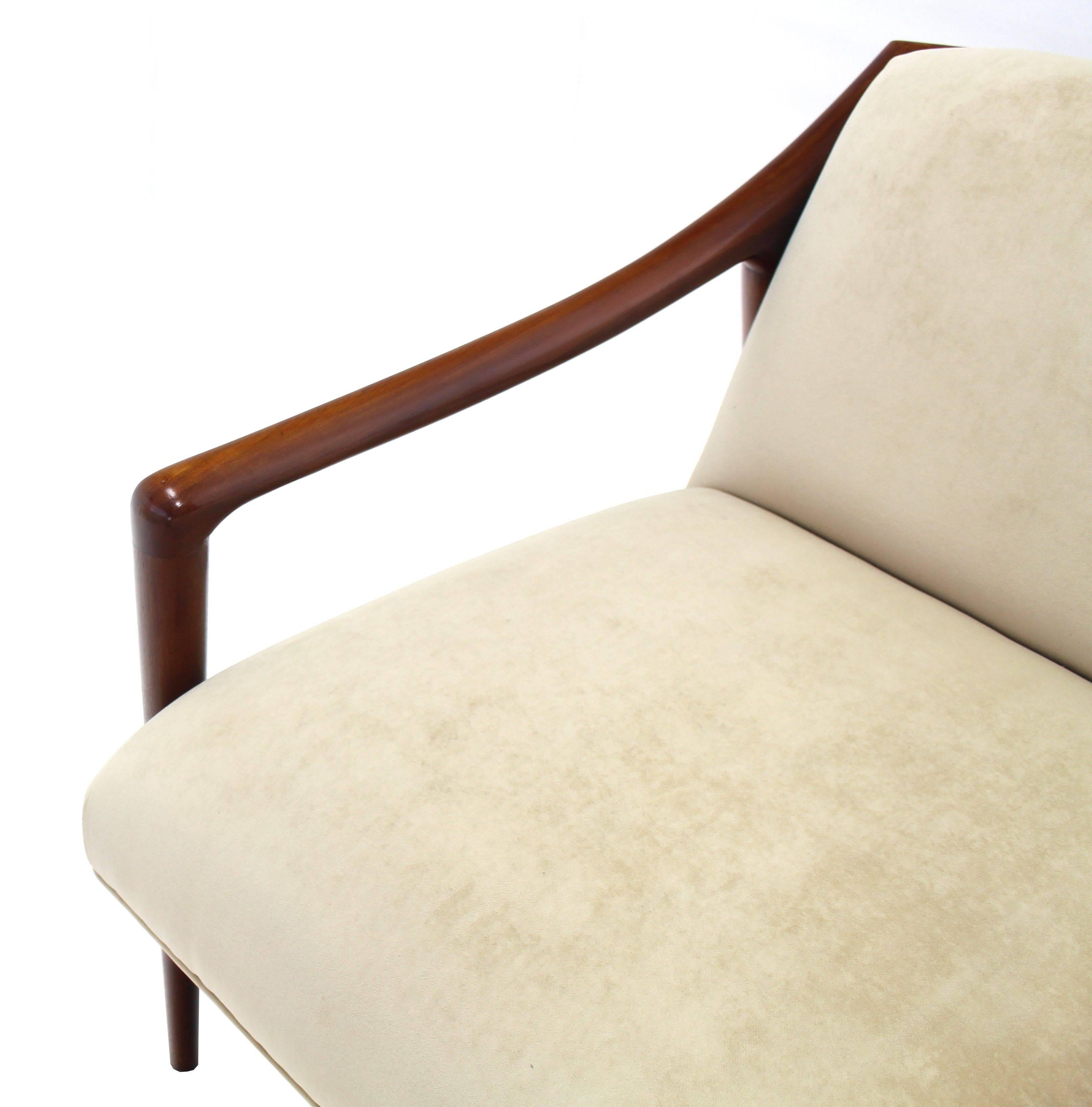 Danish Modern Lounge Chair 3
