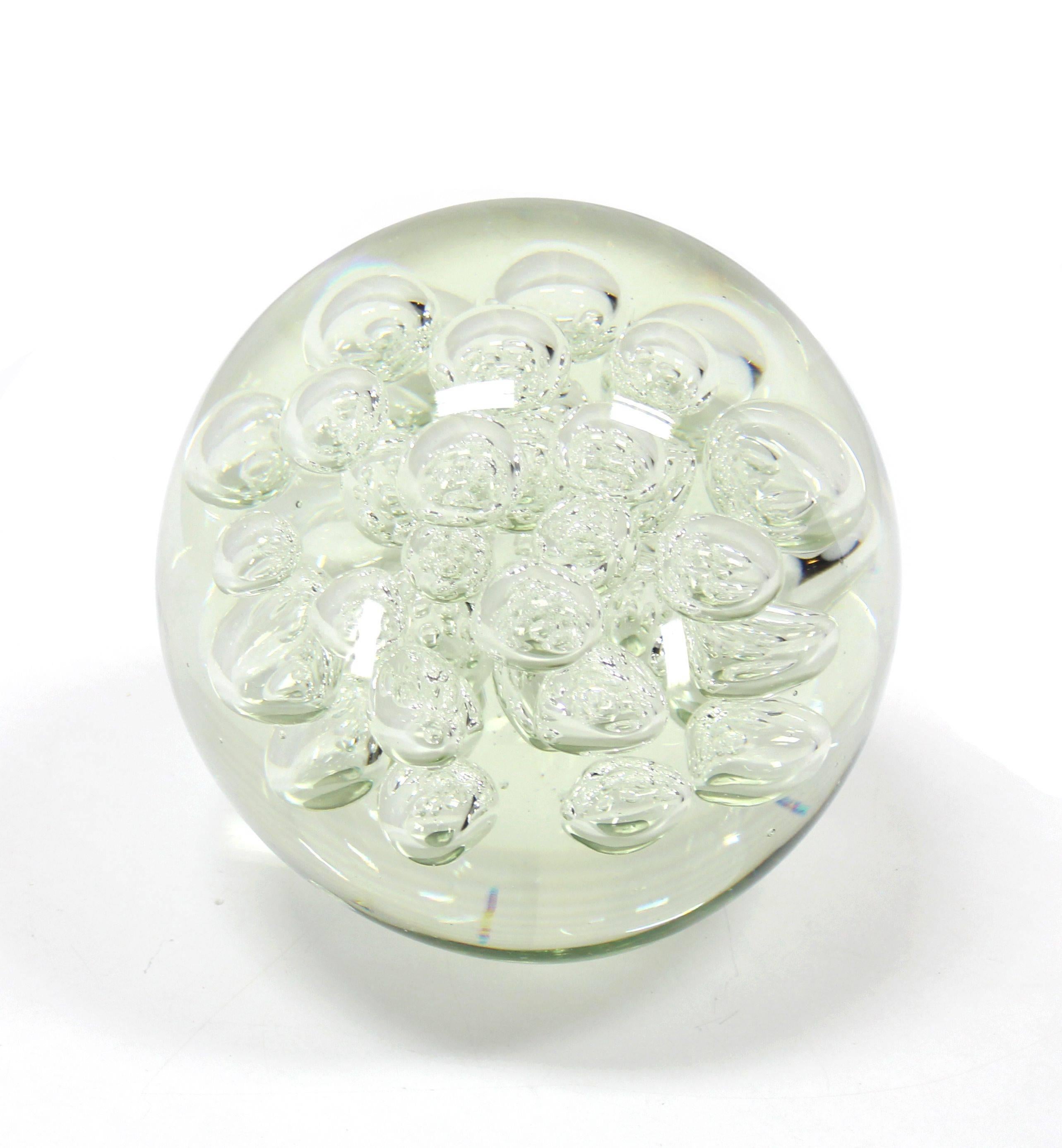 Glass Ball Bubbles Paperweight Mid-Century Modern Sculpture In Excellent Condition In Rockaway, NJ