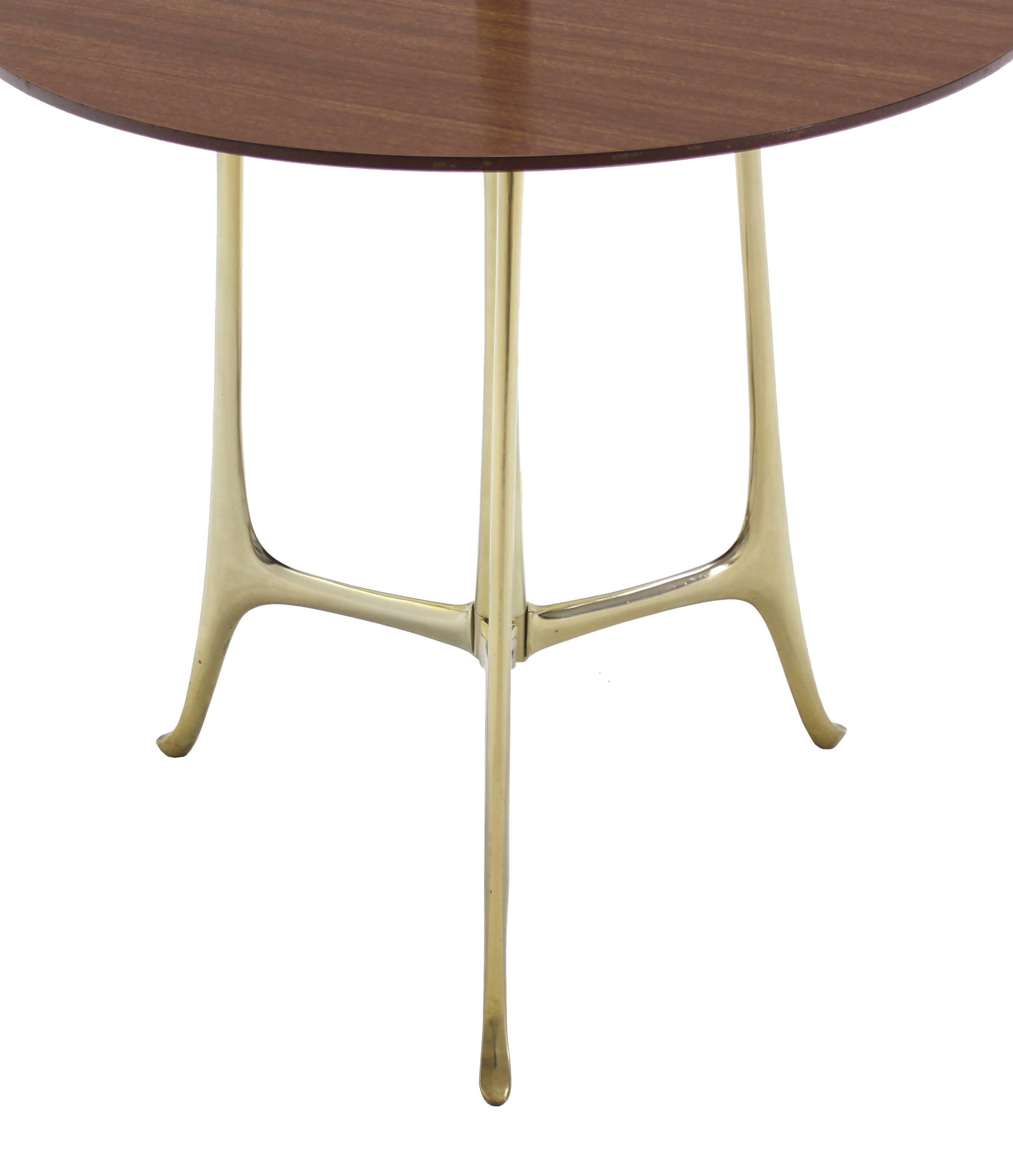 Mid Century Modern Sculptural Tri Leg Base Cast Metal Base Table Floor Lamp For Sale 1