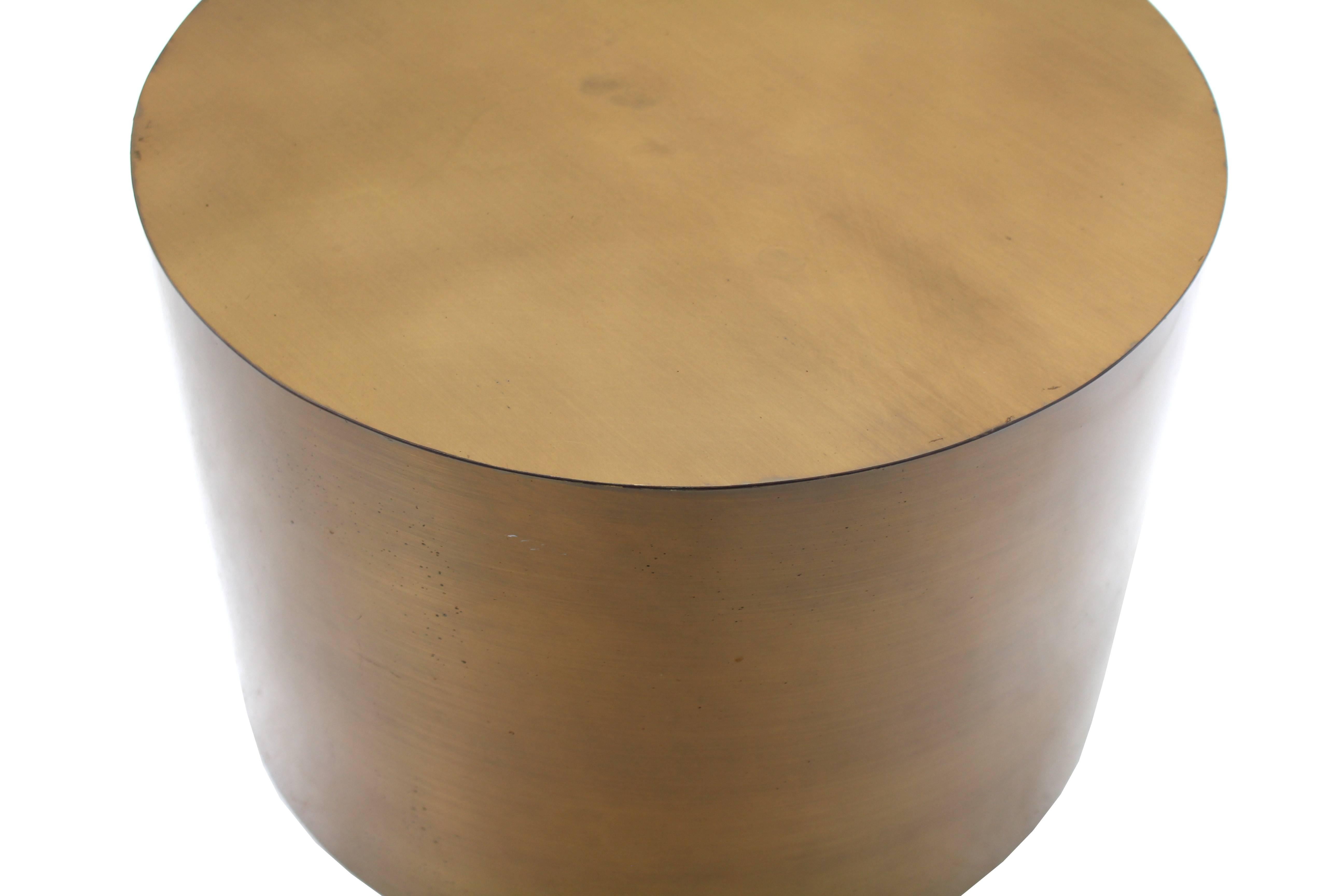 round cylinder table