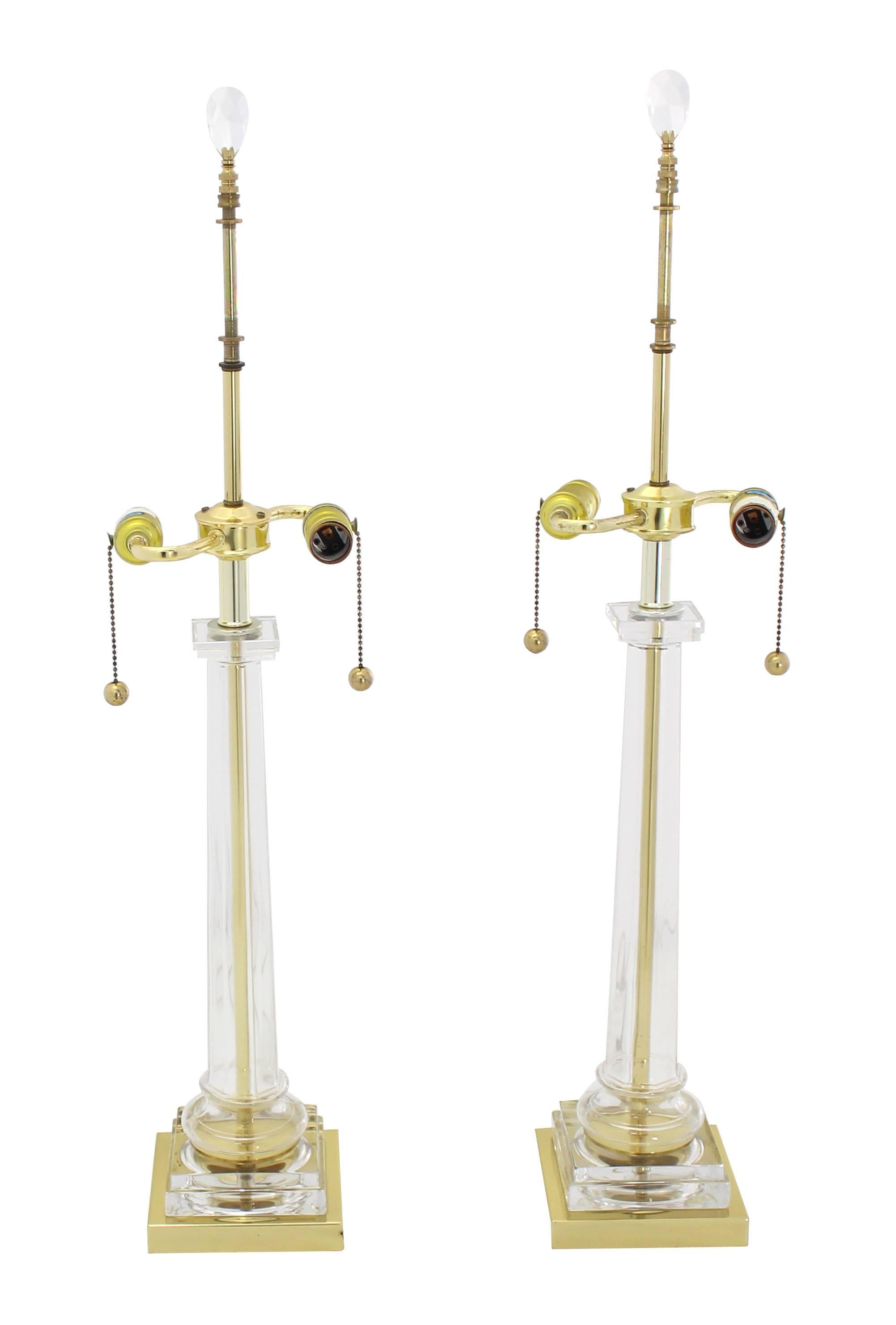 20th Century Pair of Glass Brass Tower Shape Mid Century Modern Table Lamps Crystal Finials For Sale