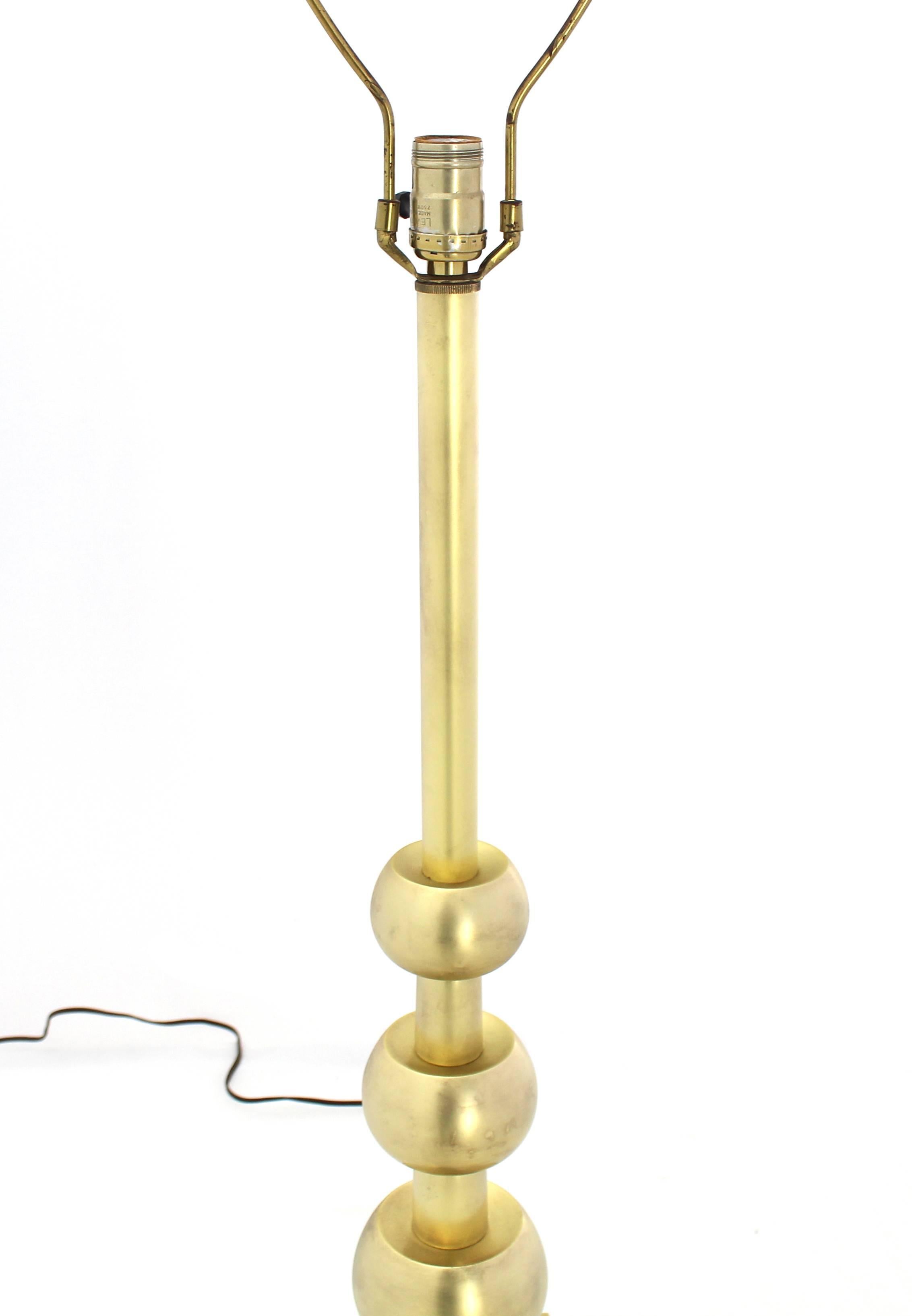 Stiffel Brass Table Lamp Mid Century Modern Stacked Orbits Jacks Base Pattern In Excellent Condition For Sale In Rockaway, NJ
