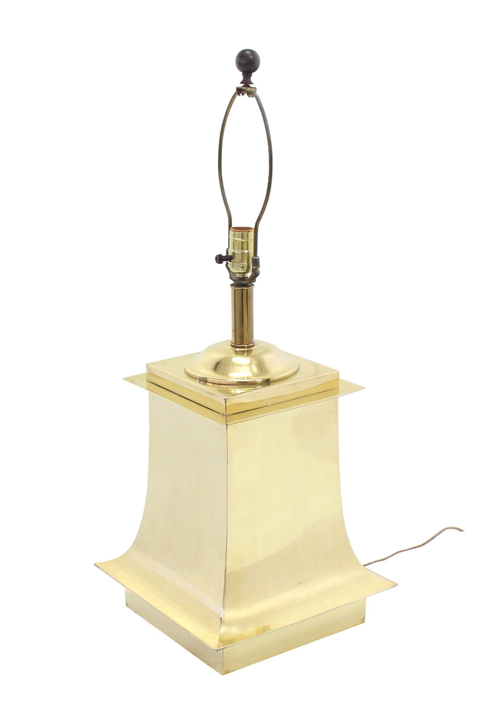 Interactive Brass Beads Shades Square Brass Bases Table Lamps Mid-Century Modern In Excellent Condition For Sale In Rockaway, NJ