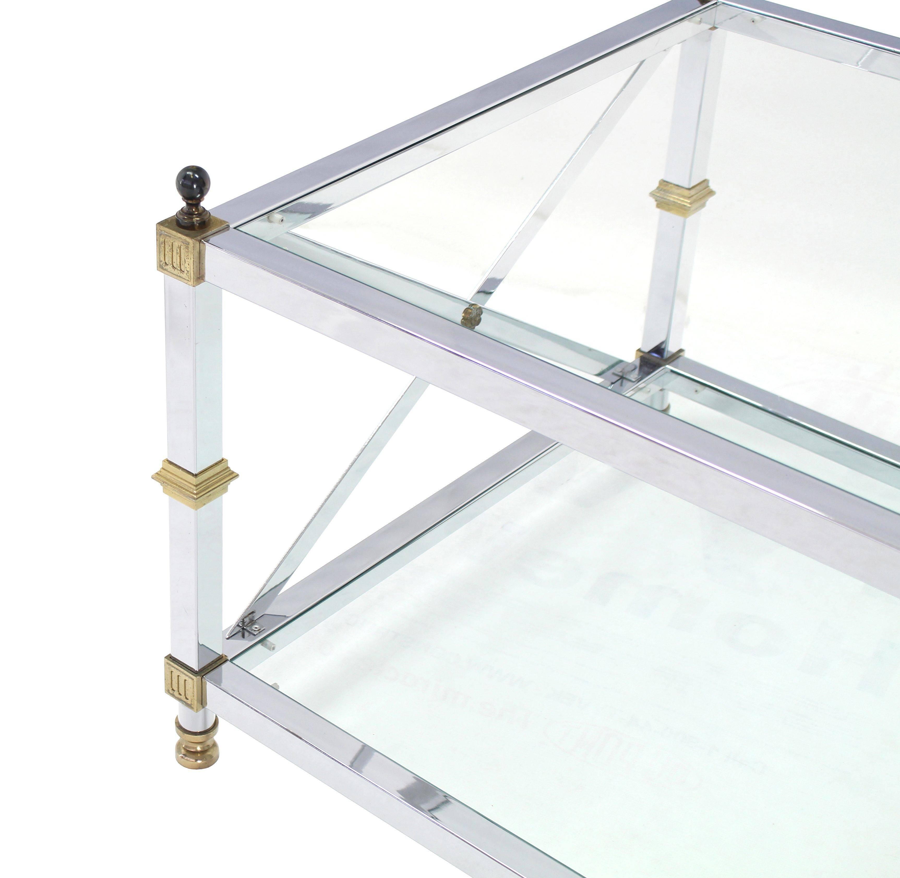 Zwei große quadratische Jansen-Beistelltische aus Chrom-Messing-Glas, Mitte des Jahrhunderts  im Angebot 1