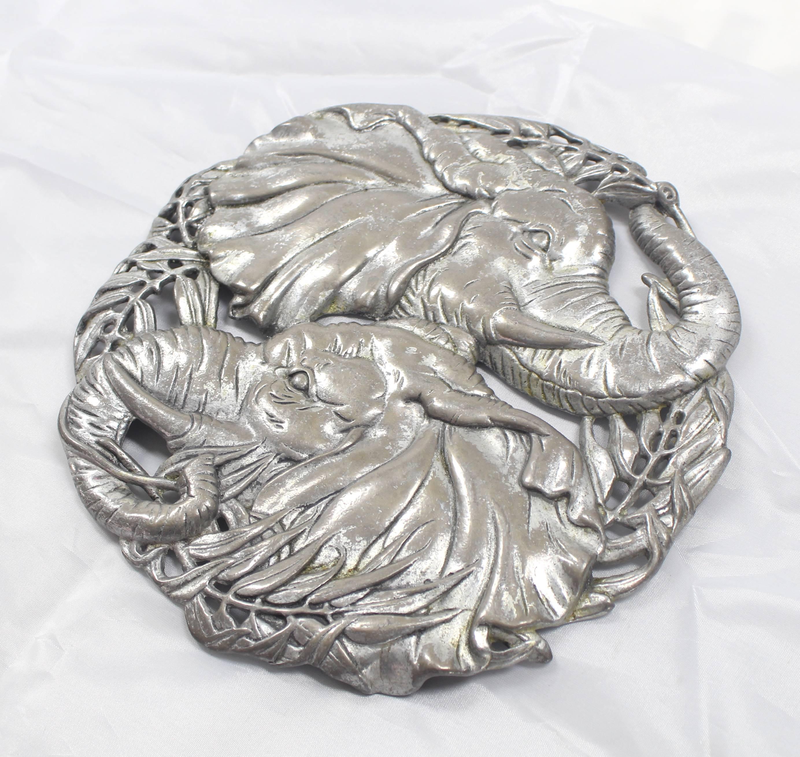 American Arthur Court Cast Aluminium Round Tray Holder For Sale