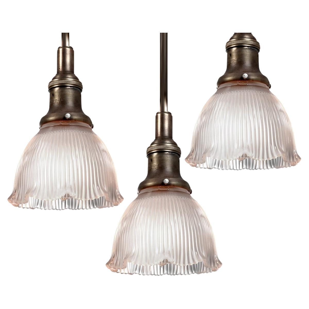 Collection of Frosted Ruffled Prismatic Anhänger - 5 Zoll