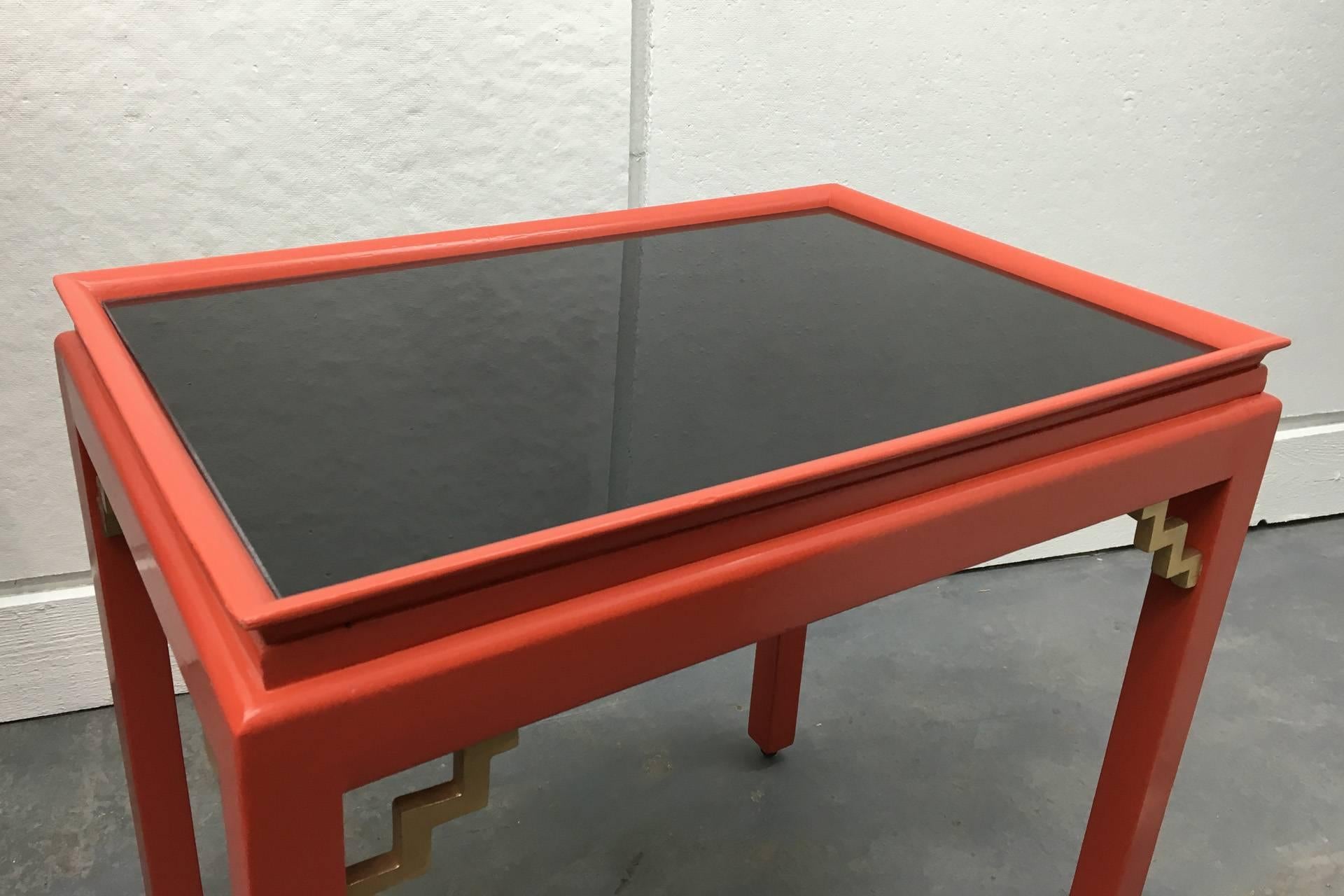 Art Deco 20th Century Chinoiserie Red Lacquer Sidetable