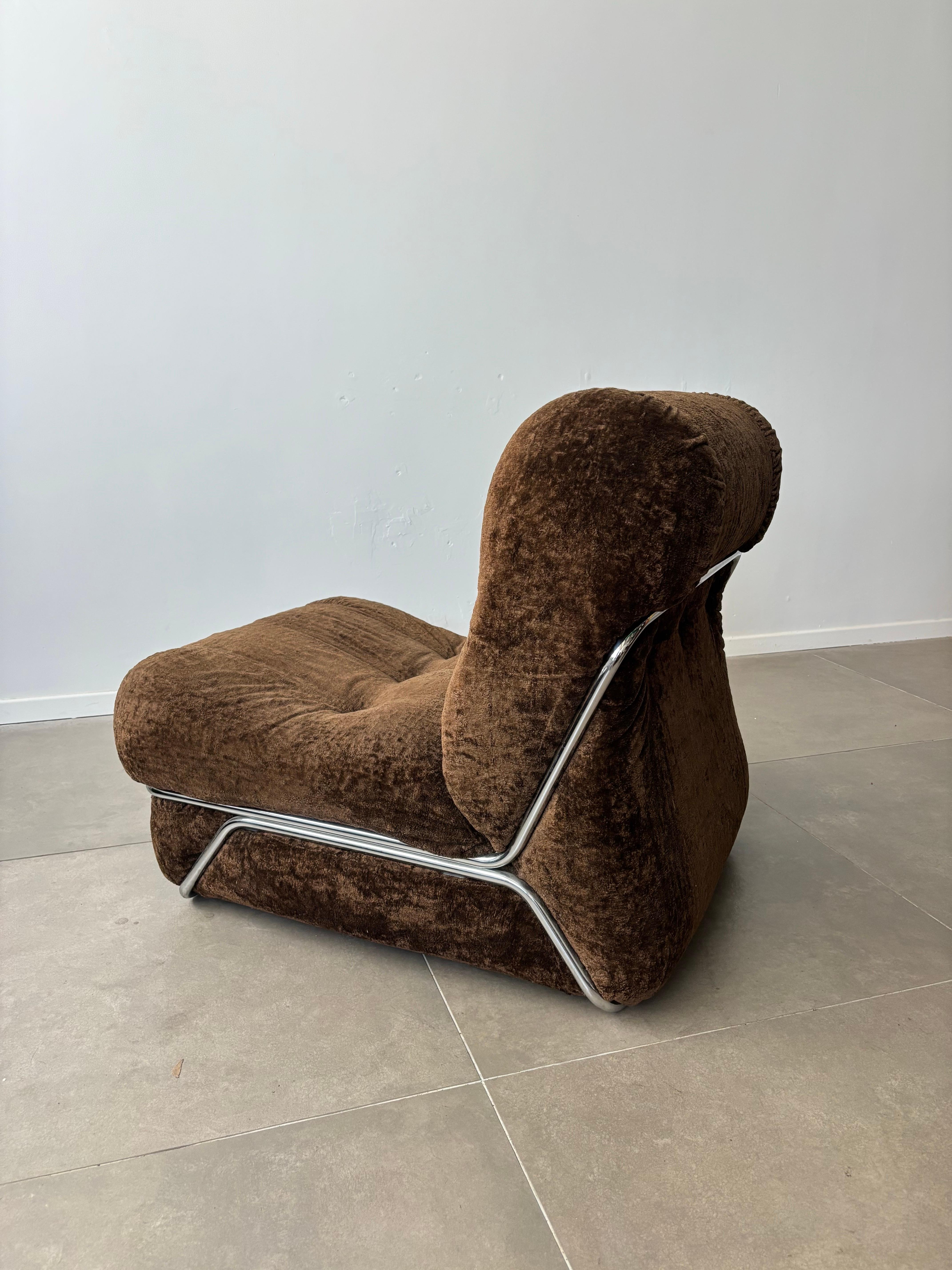 Ein seltenes Paar italienischer Couchtische aus Marmor in Creme und Braun, 1970er Jahre im Angebot 21