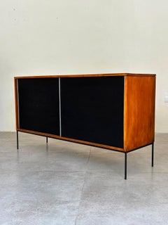 Credenza della serie "Planner Group" di Paul McCobb per la Winchendon Furniture Company, anni '50, Stati Uniti