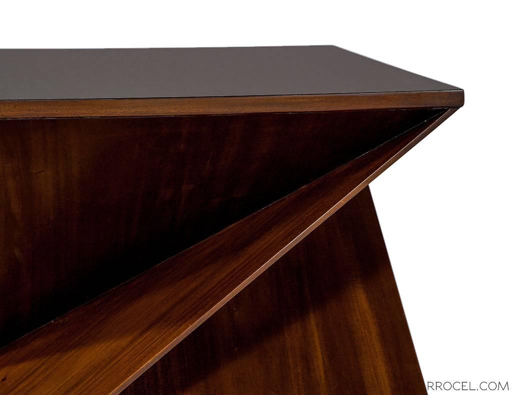 Allison Paladino Twist Table 1