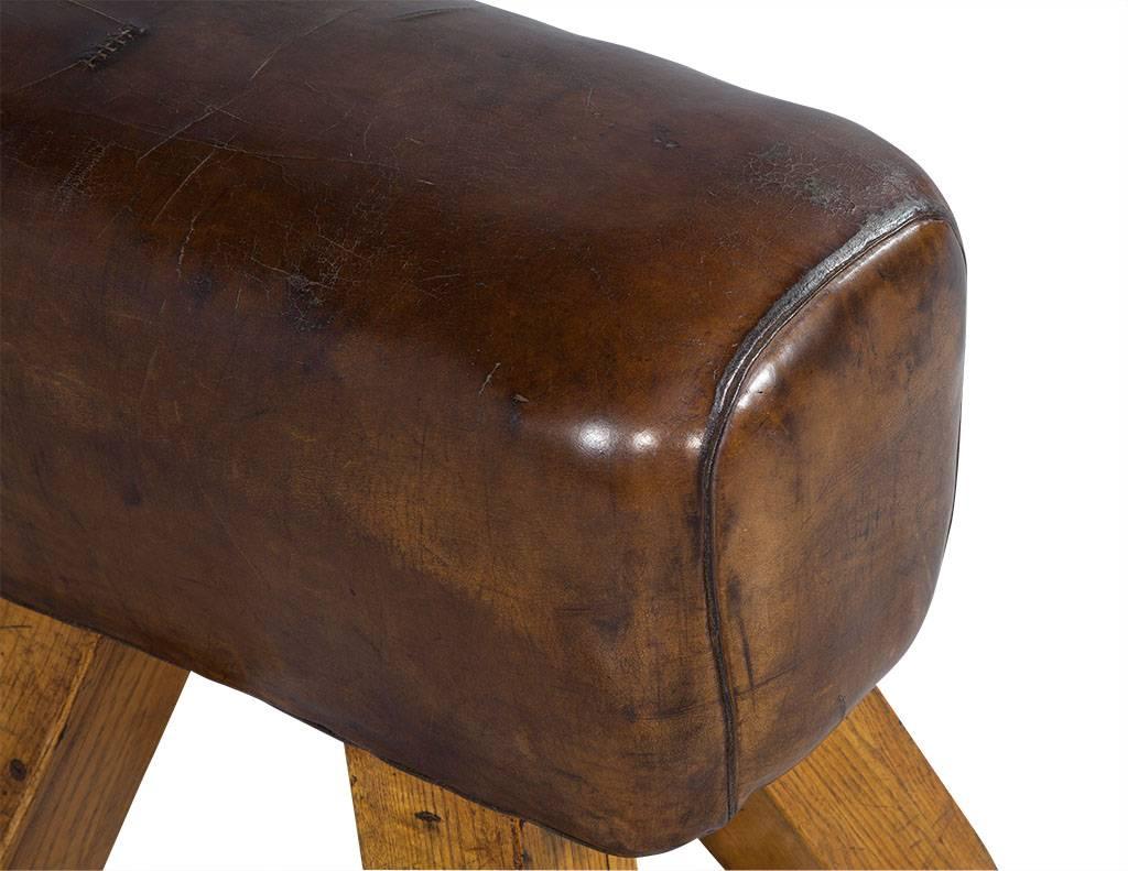 Antique French Distressed Leather Pommel Horse In Good Condition In North York, ON