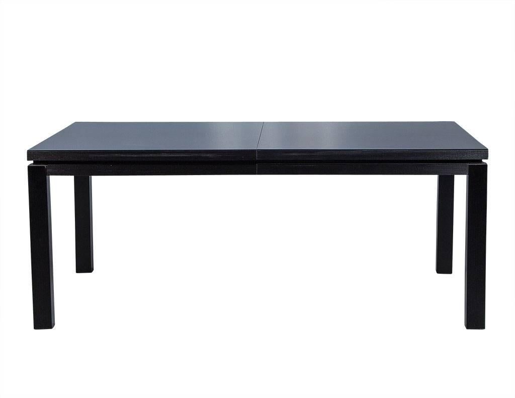 Dramatic Black Lacquered Contemporary Dining Table In Excellent Condition In North York, ON