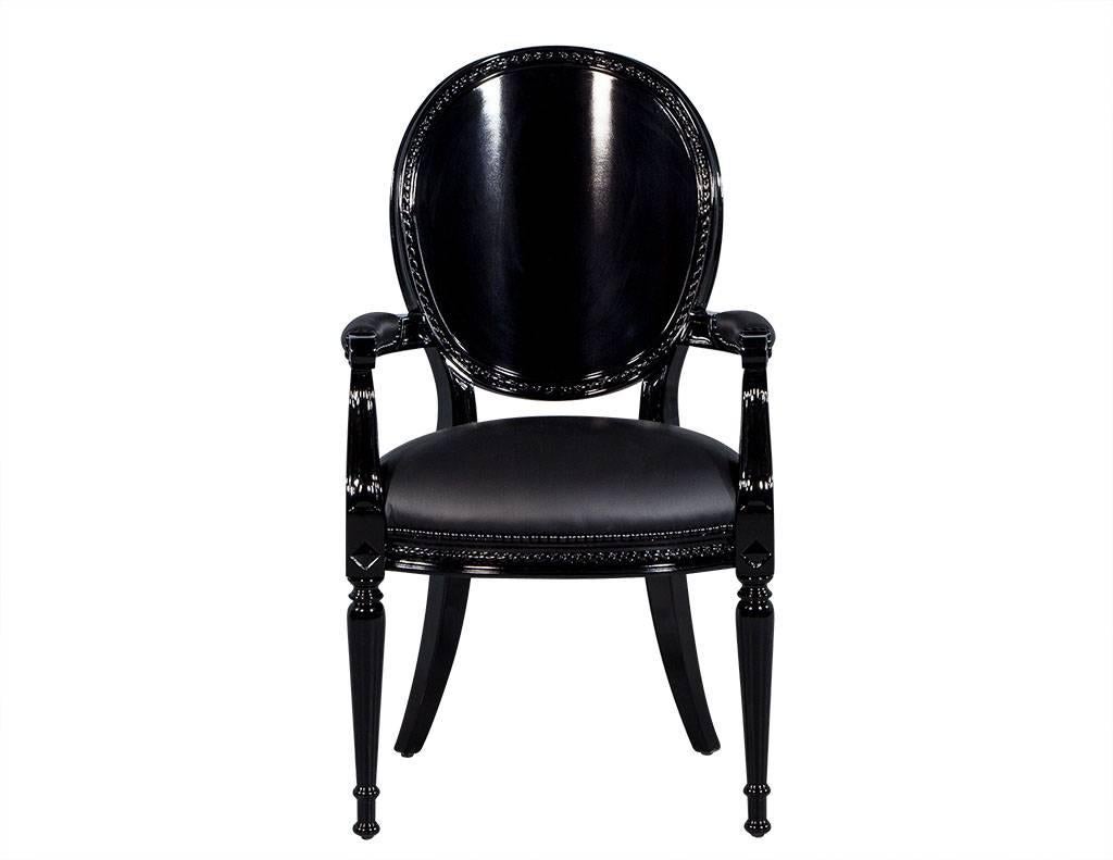 Modern Set of Eight Round Black Lacquered Dining Chairs