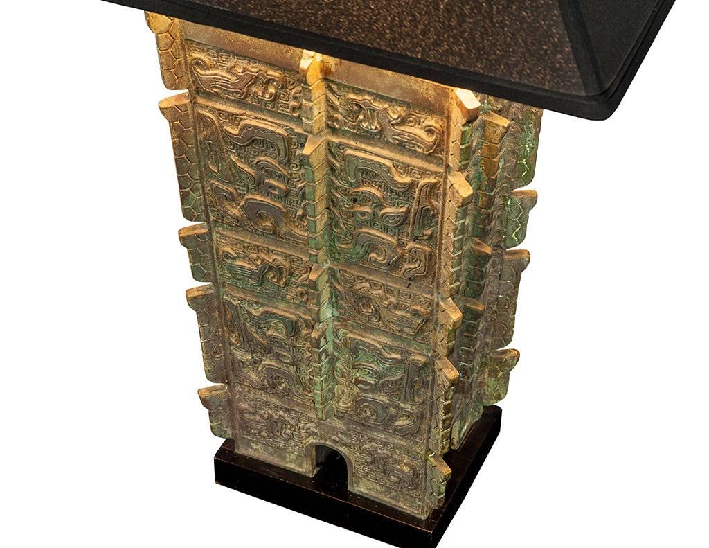 Vintage Monumental Asian Solid Bronze Table Lamp in the Manner of James Mont In Good Condition In North York, ON