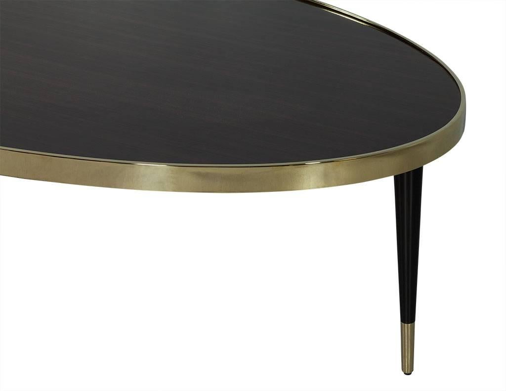 Modern Style Cocktail Table In Excellent Condition In North York, ON
