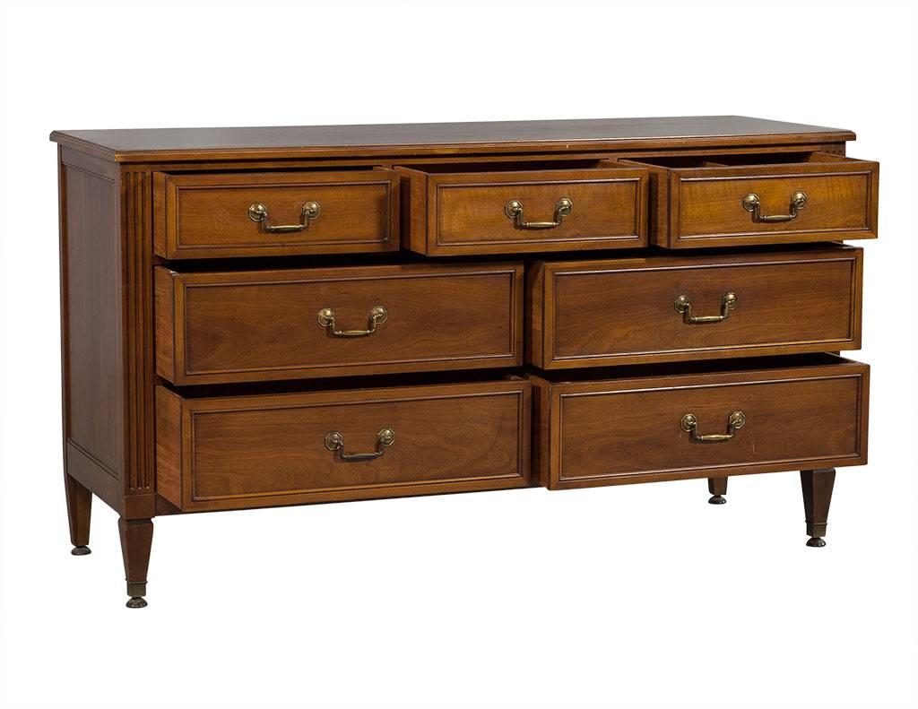 Antique Walnut Louis XVI Style Dresser by Kindel In Good Condition In North York, ON