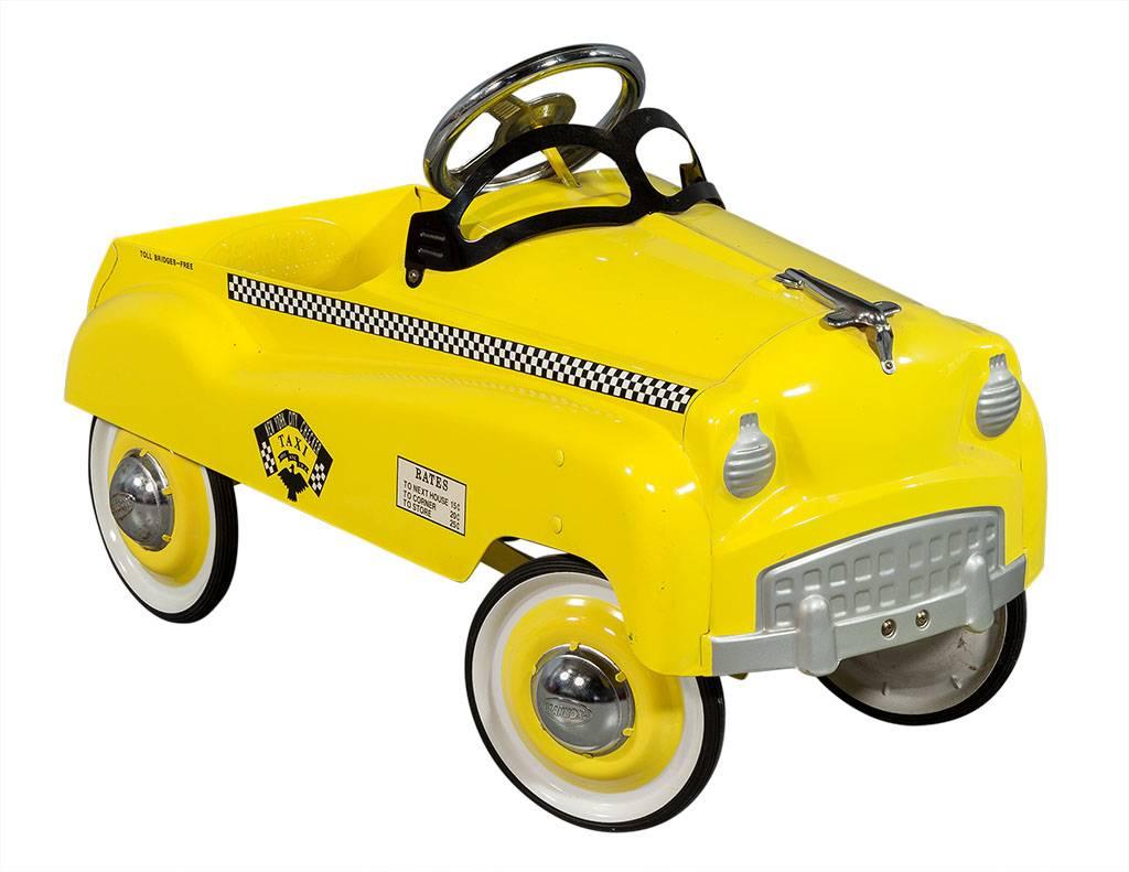 Original Vintage Style Childs NYC Taxi Cab Pedal Car In Good Condition In North York, ON