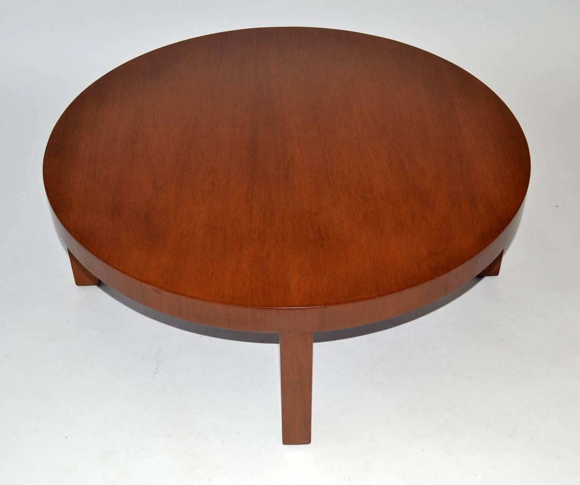 Minimalist T.H. Robsjohn-Gibbings coffee table in mahogany for Widdicomb, USA, 1950s. Labelled.