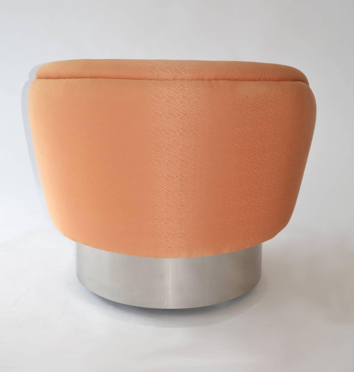 Mid-Century moderno Vladimir Kagan Ellipse Swivel Lounge Chair Directional, USA anni '70 in vendita