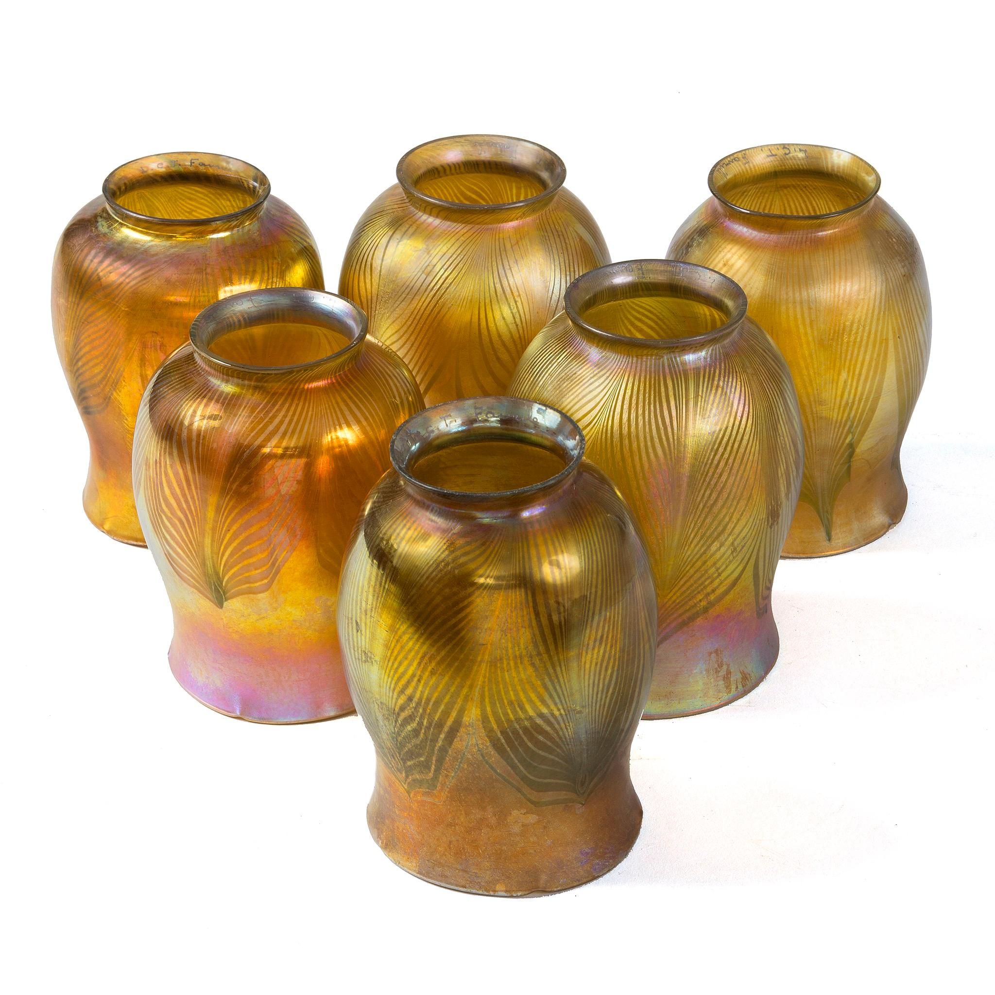 Tiffany Studios New York Pair of Three Light Table lamps For Sale 1