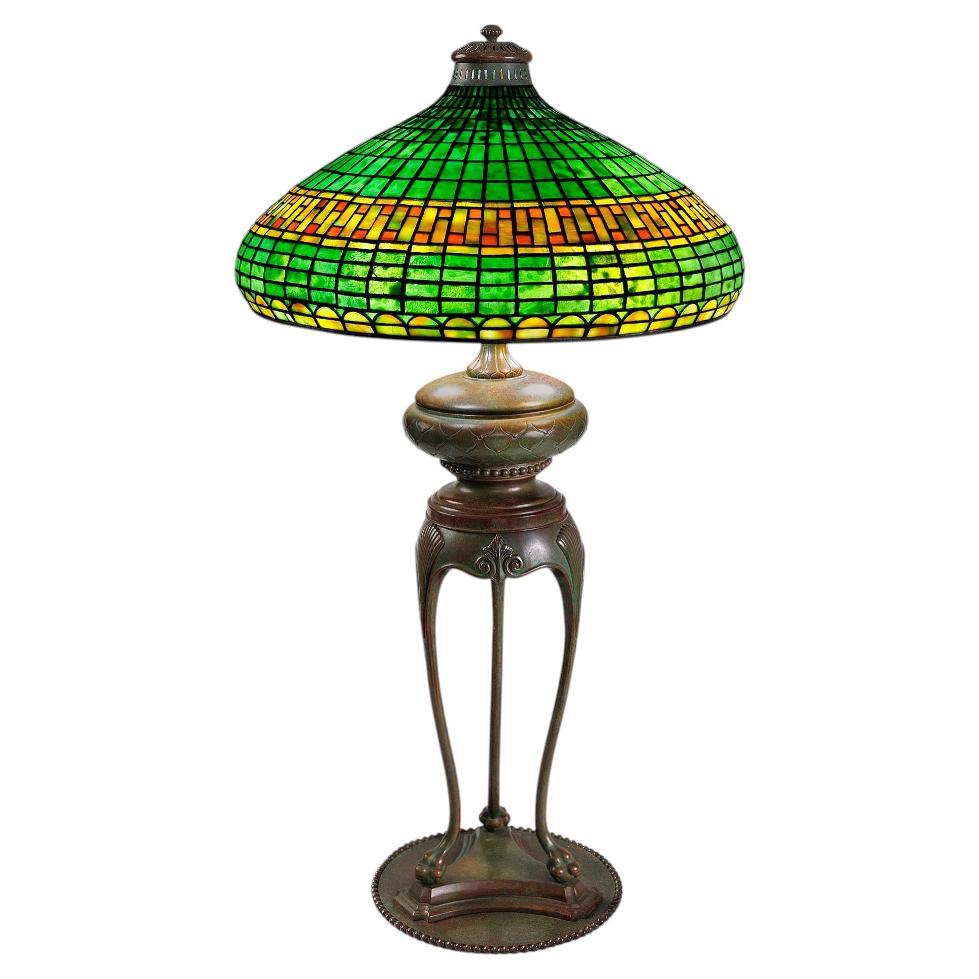 Lampada da tavolo "Chinese Geometric" di Tiffany Studios New York