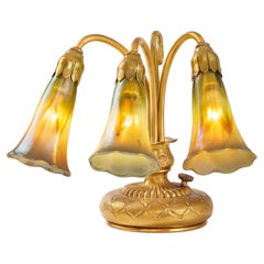 Lámpara de piano «Three-Light-Lily» de Tiffany Studios, Nueva York