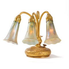 Tiffany Studios New York "Three-Light-Lily" Piano Lamp