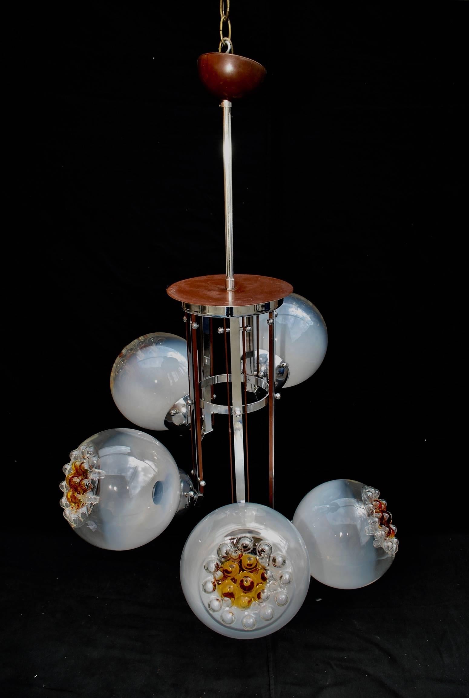 Mid-Century Modern Elegant Handblown Murano Glass Chandelier by Mazzega