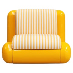 T4 Lounge Chair in Melon Yellow, Outdoor