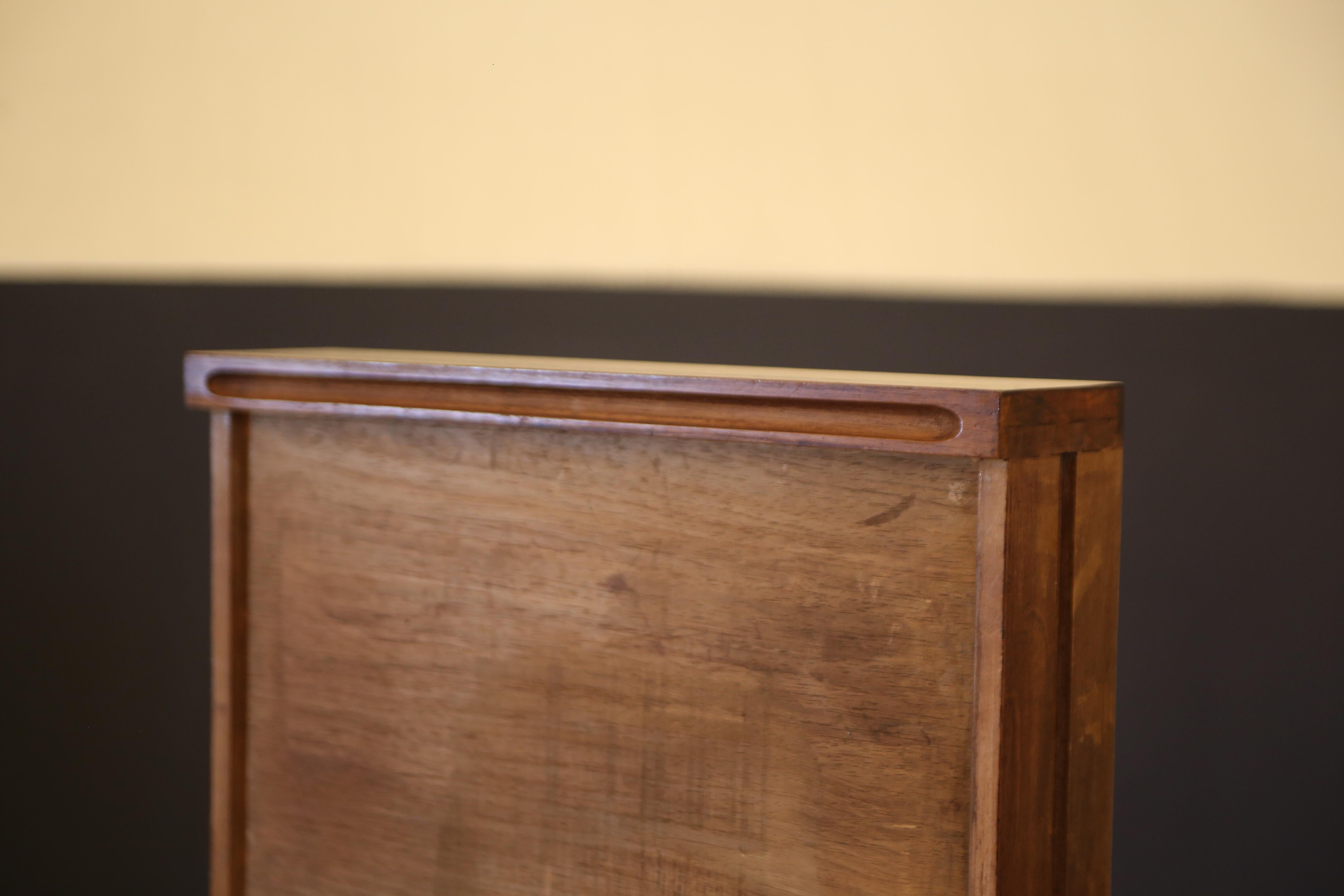 Other late 1940s desk by Gio Ponti in walnut wood For Sale