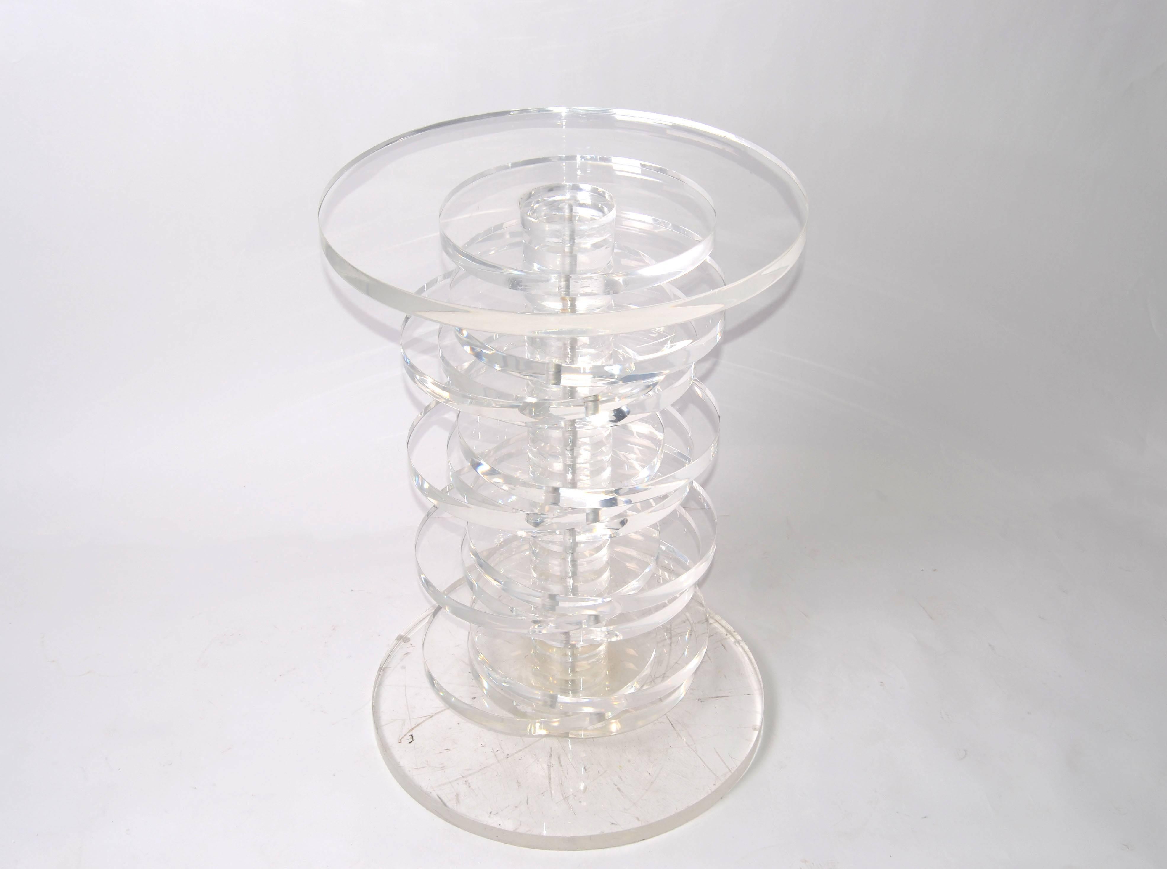 Round Mid-Century Modern stacked Lucite coffee table.
Great visual effect with the solid Lucite discs.
No Glass.
