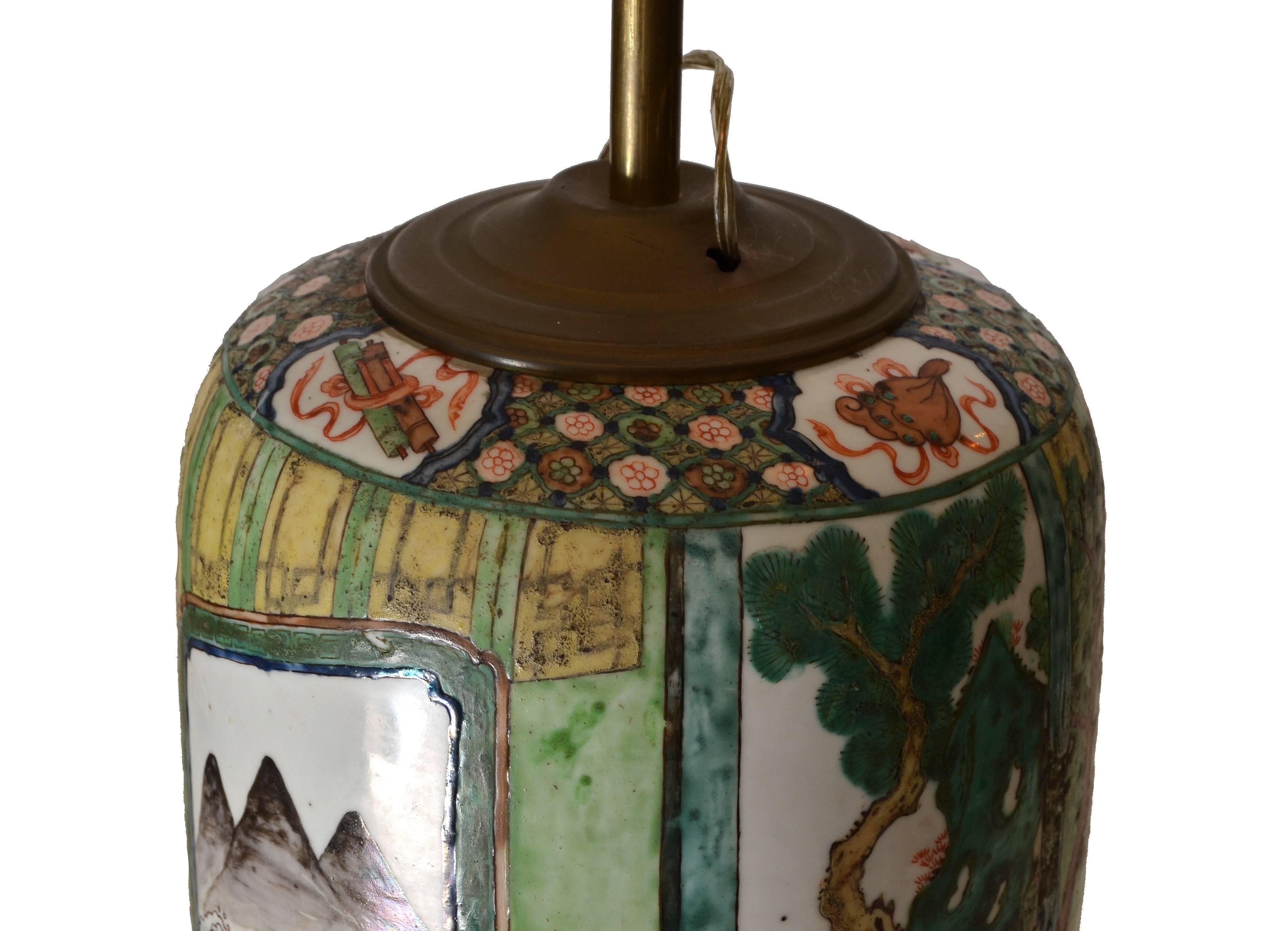 Signed Hand-Painted Chinese Porcelain Table Lamp with Original Shade In Good Condition For Sale In Miami, FL