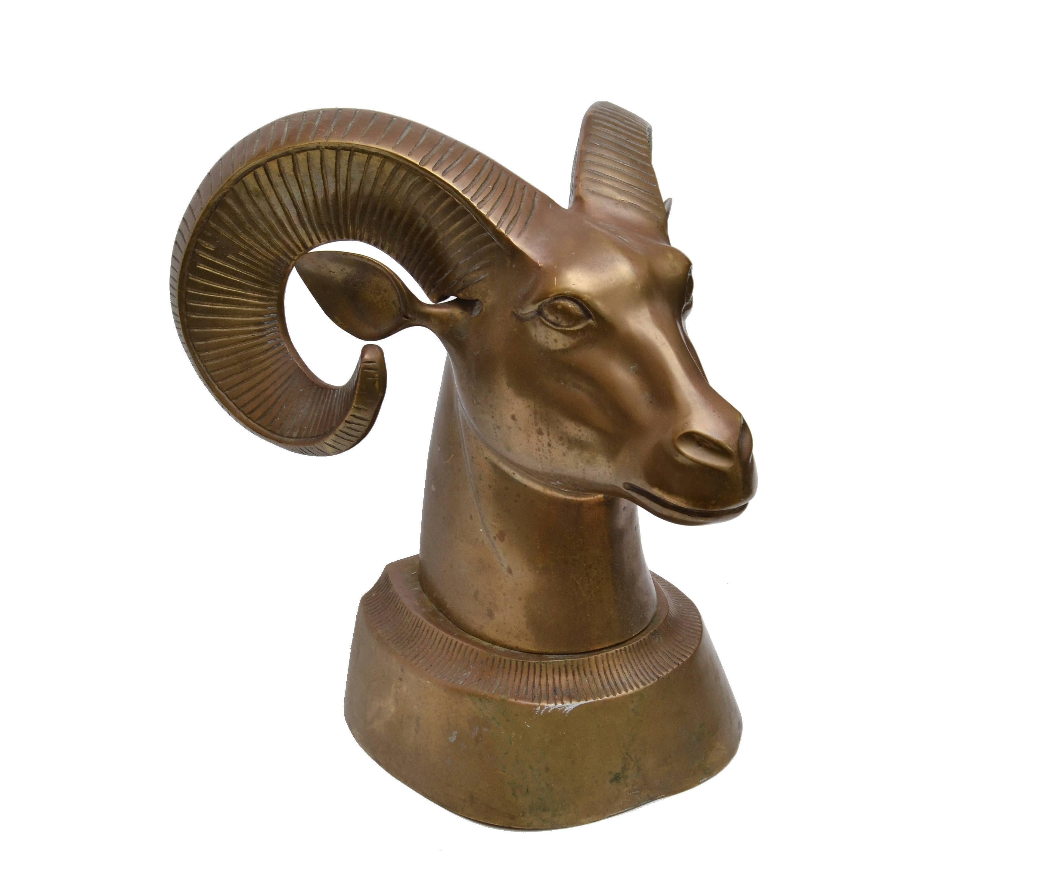 American Late 1960s Hollywood Regency Solid Bronze Ram's Head Tabletop Animal Sculpture For Sale