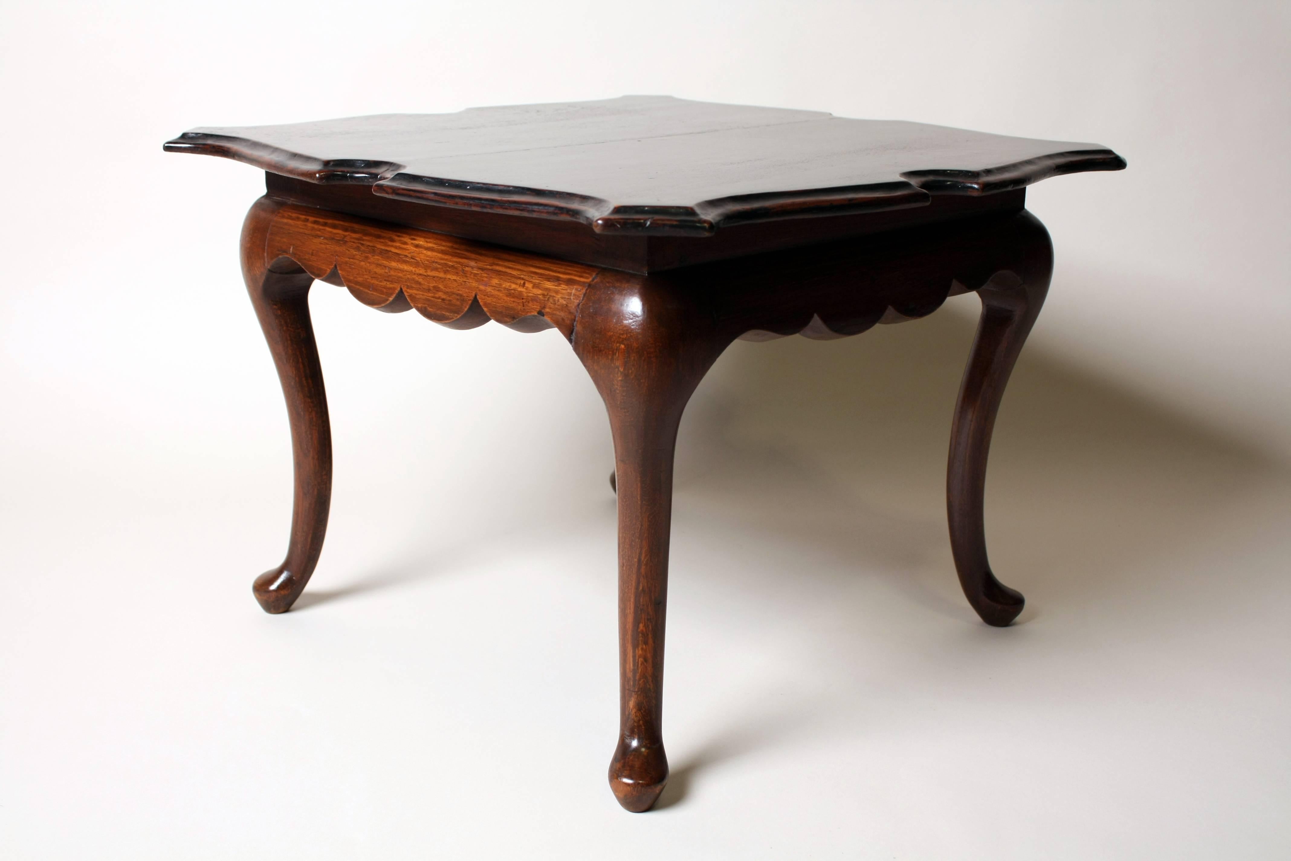 British Colonial Occasional Table In Good Condition In Chicago, IL