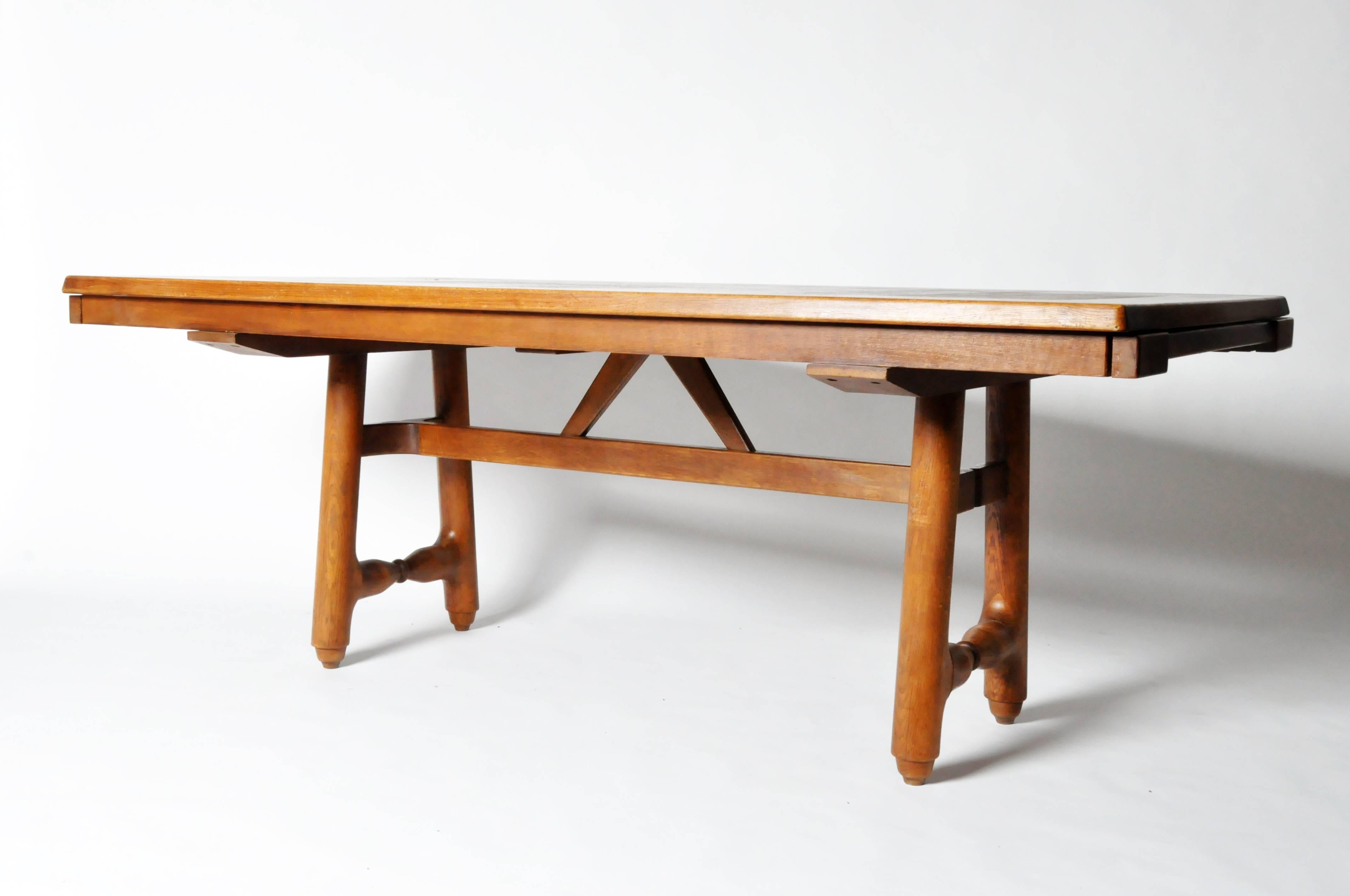 20th Century Mid-Century Modern Extension Dining Table attributed to Guillerme et Chambron