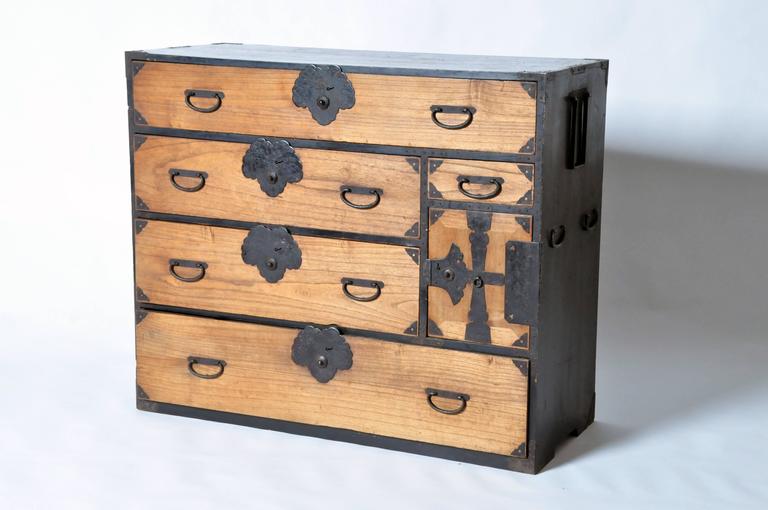 Japanese Tansu with Black Hardware at 1stDibs japanese tansu hardware