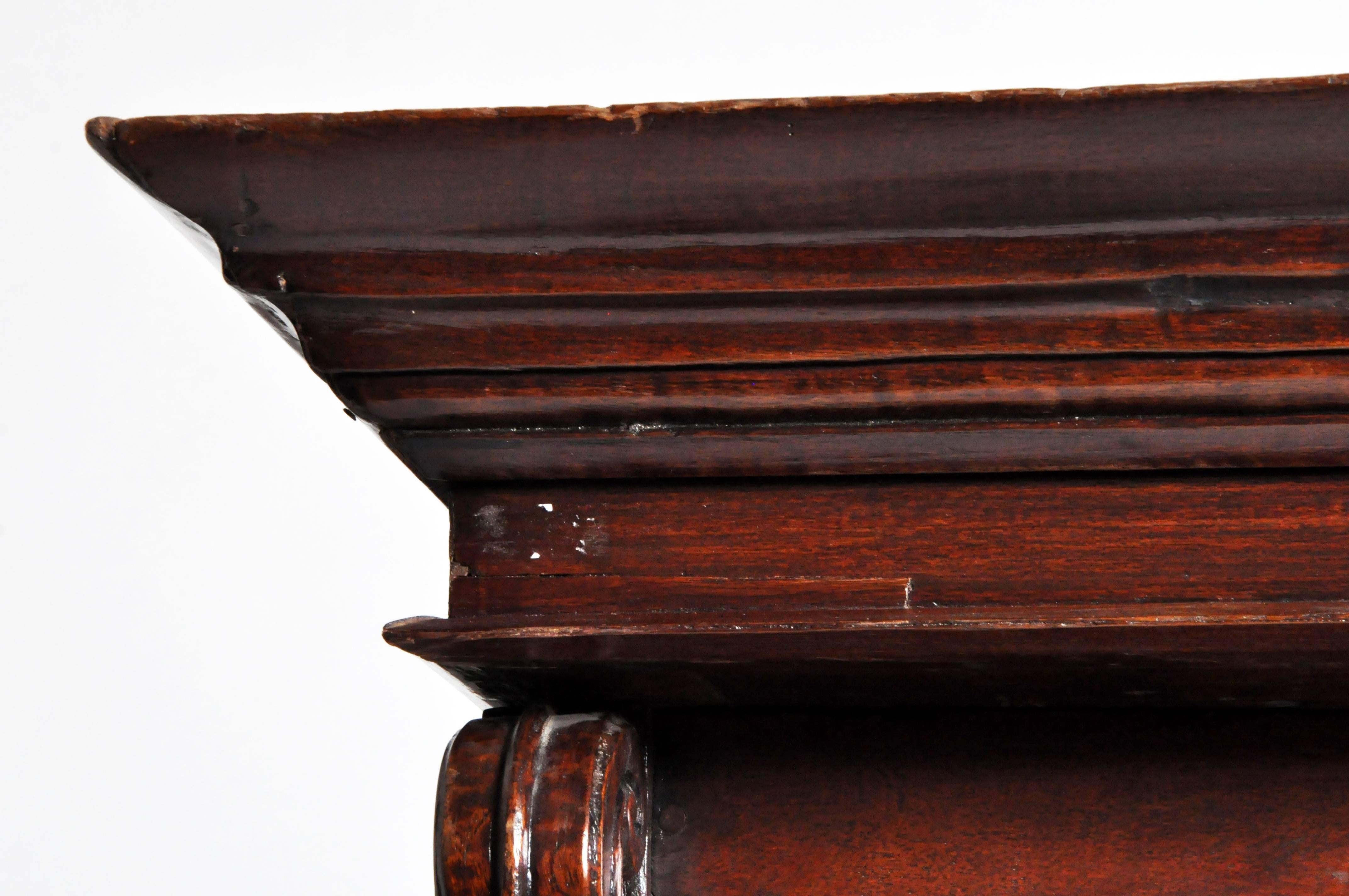 armoire victorian