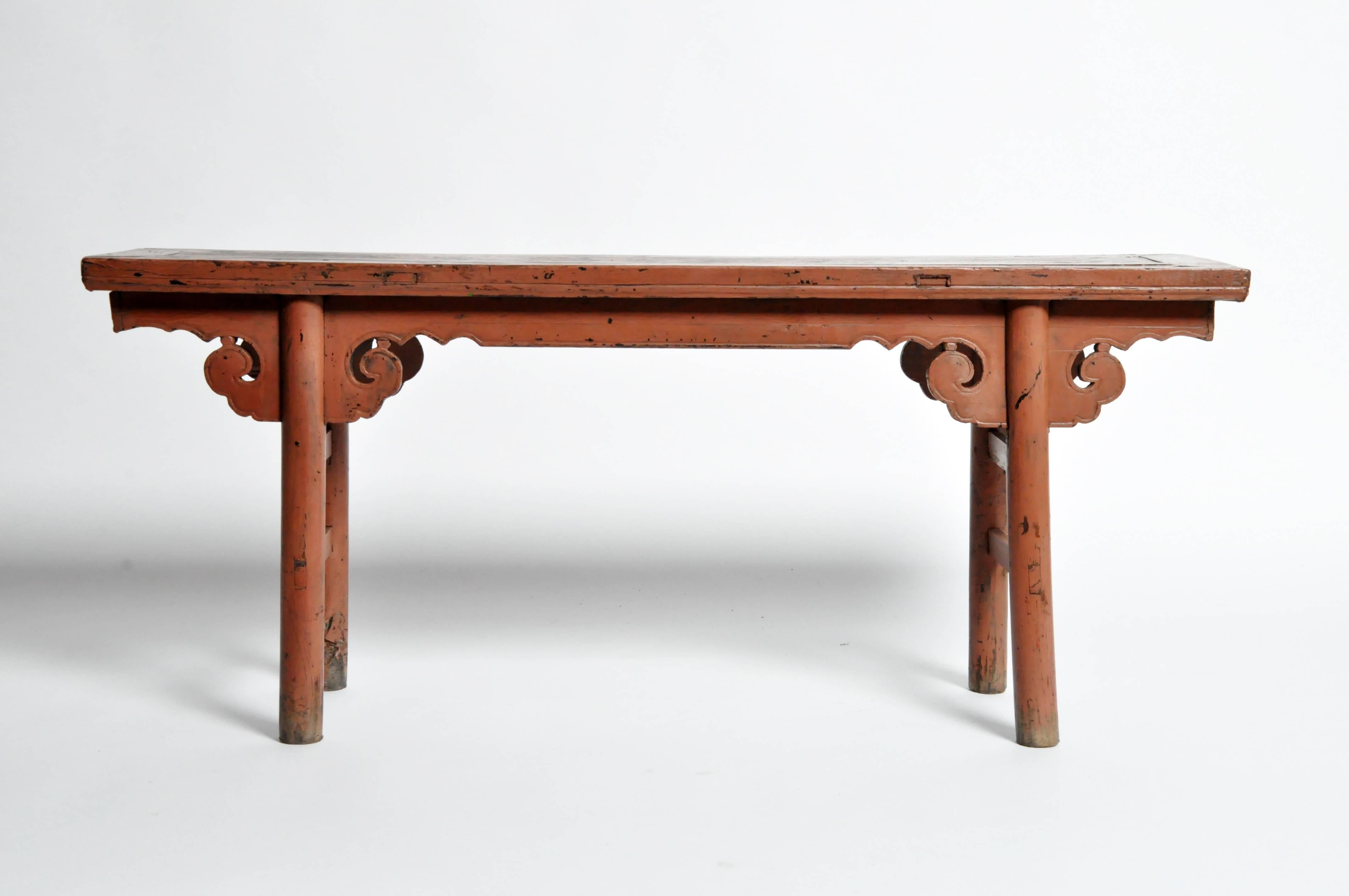 Qing Dynasty Chinese Bench with Original Ox Blood Lacquer In Good Condition In Chicago, IL
