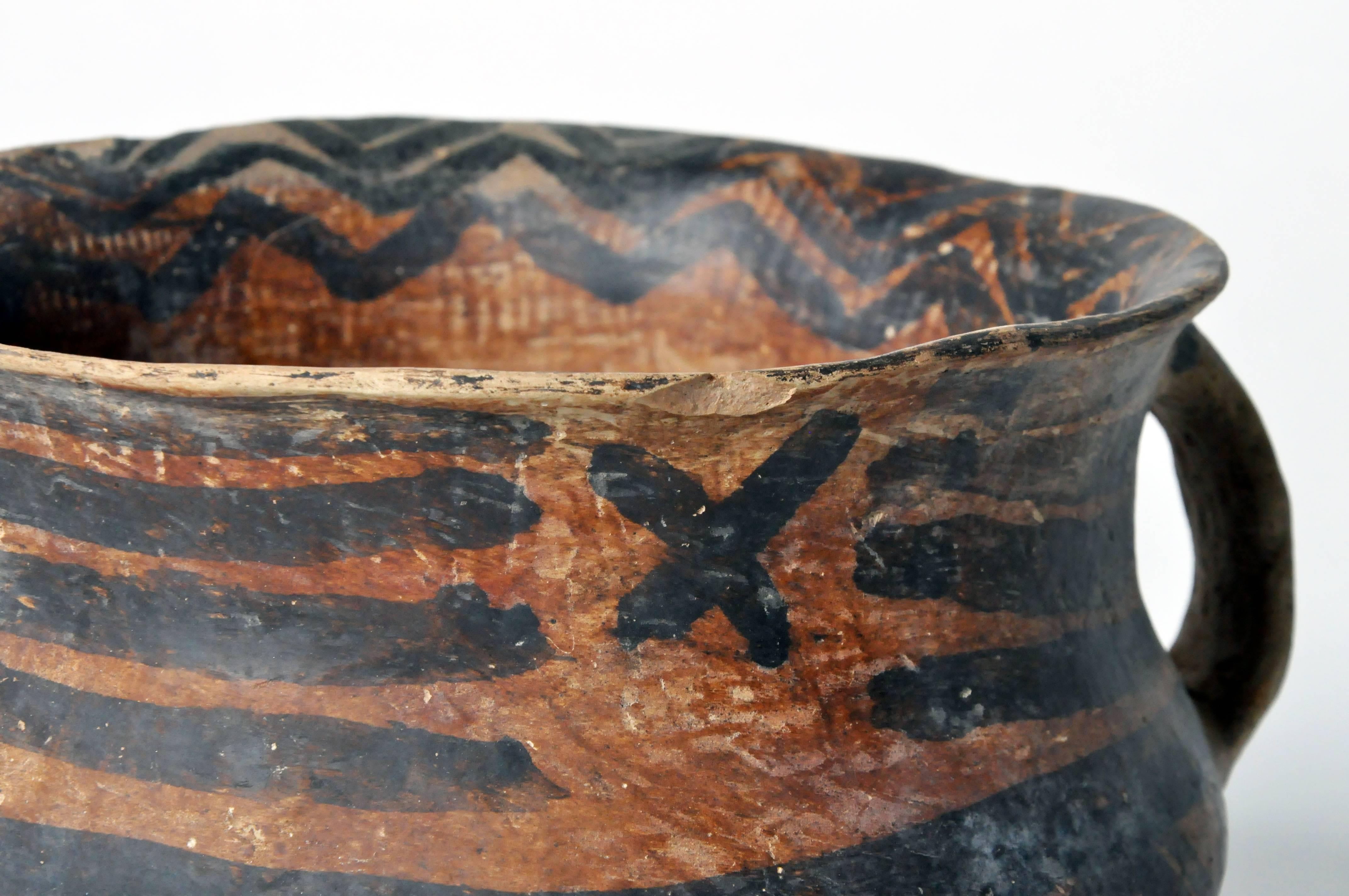 Neolithic Vessel In Good Condition In Chicago, IL