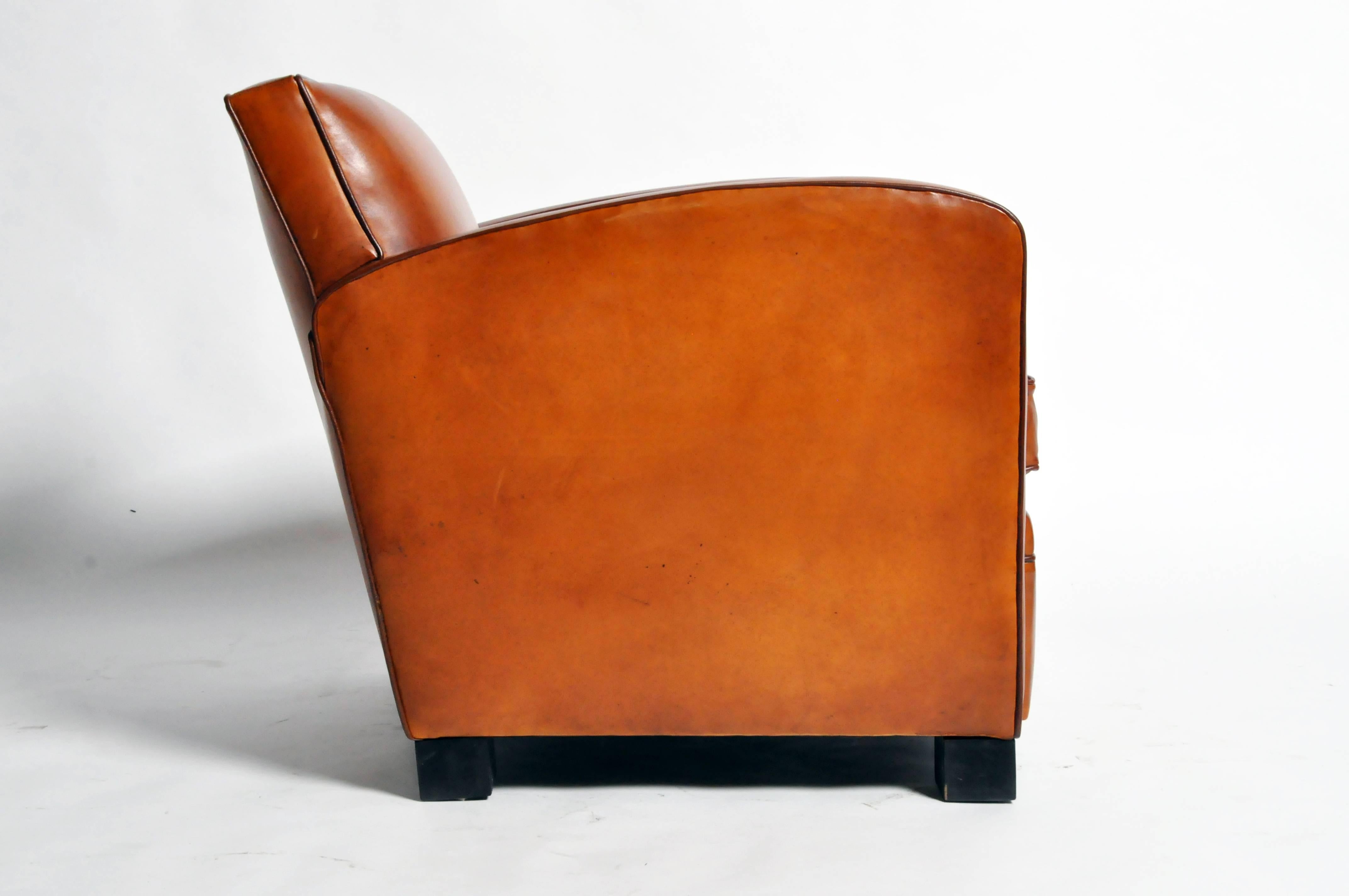 French Pair of Parisian Golden Brown Leather Club Chairs with Dark Brown Piping