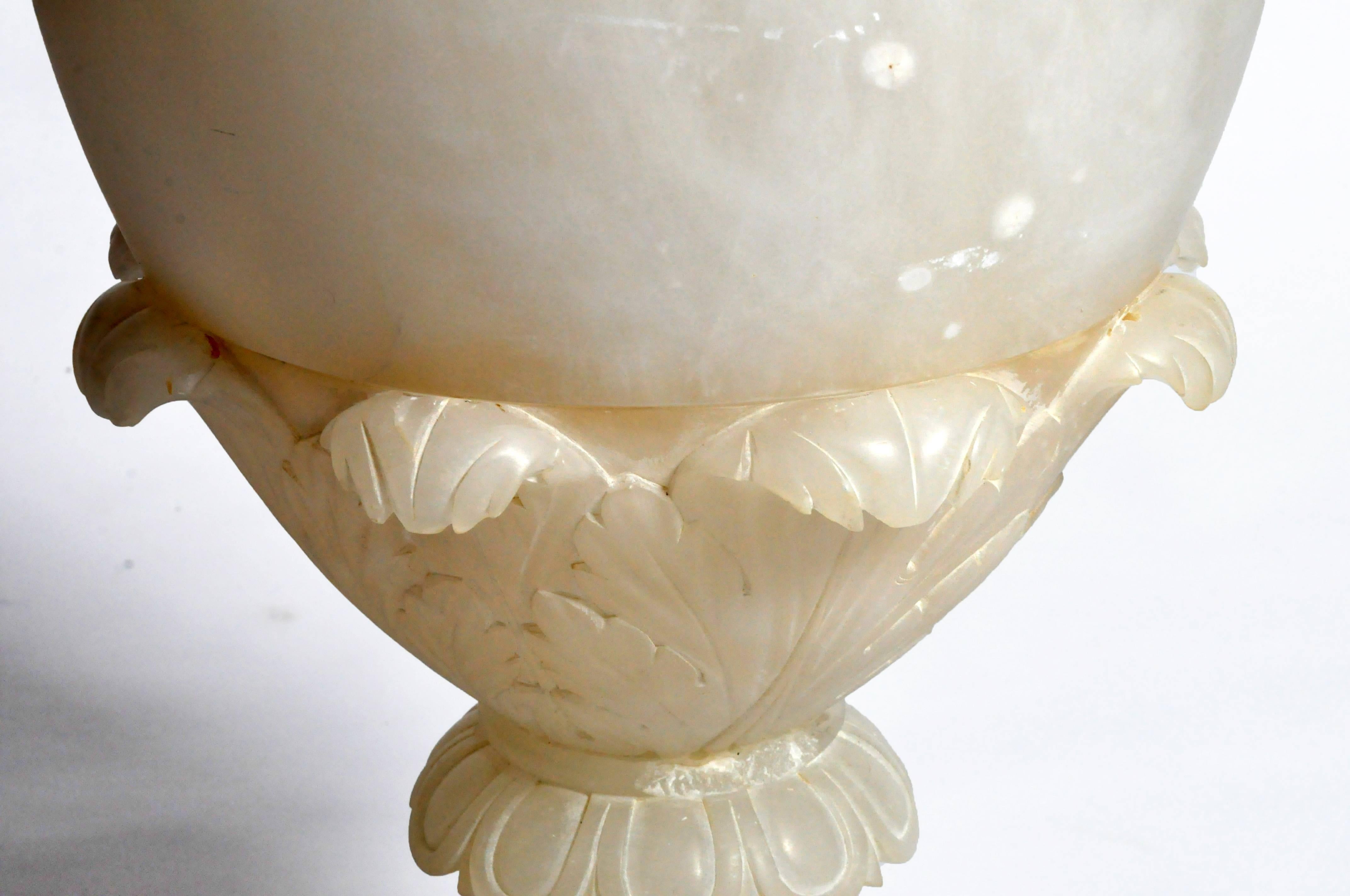 Vintage French Alabaster Jar Lamp 1