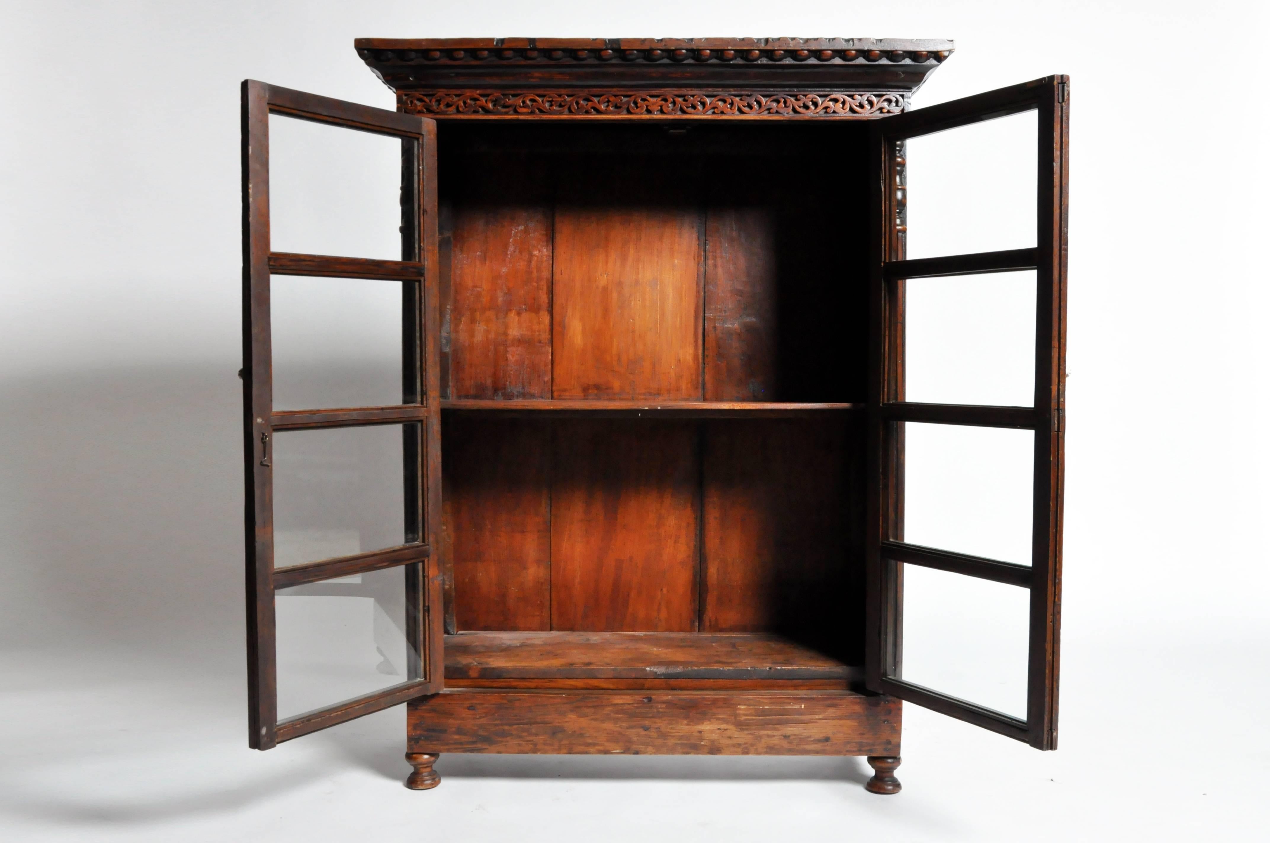 Teak Wood Bookcase In Good Condition In Chicago, IL