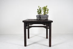 Una mesa cuadrada de juego de la dinastía Qing china
