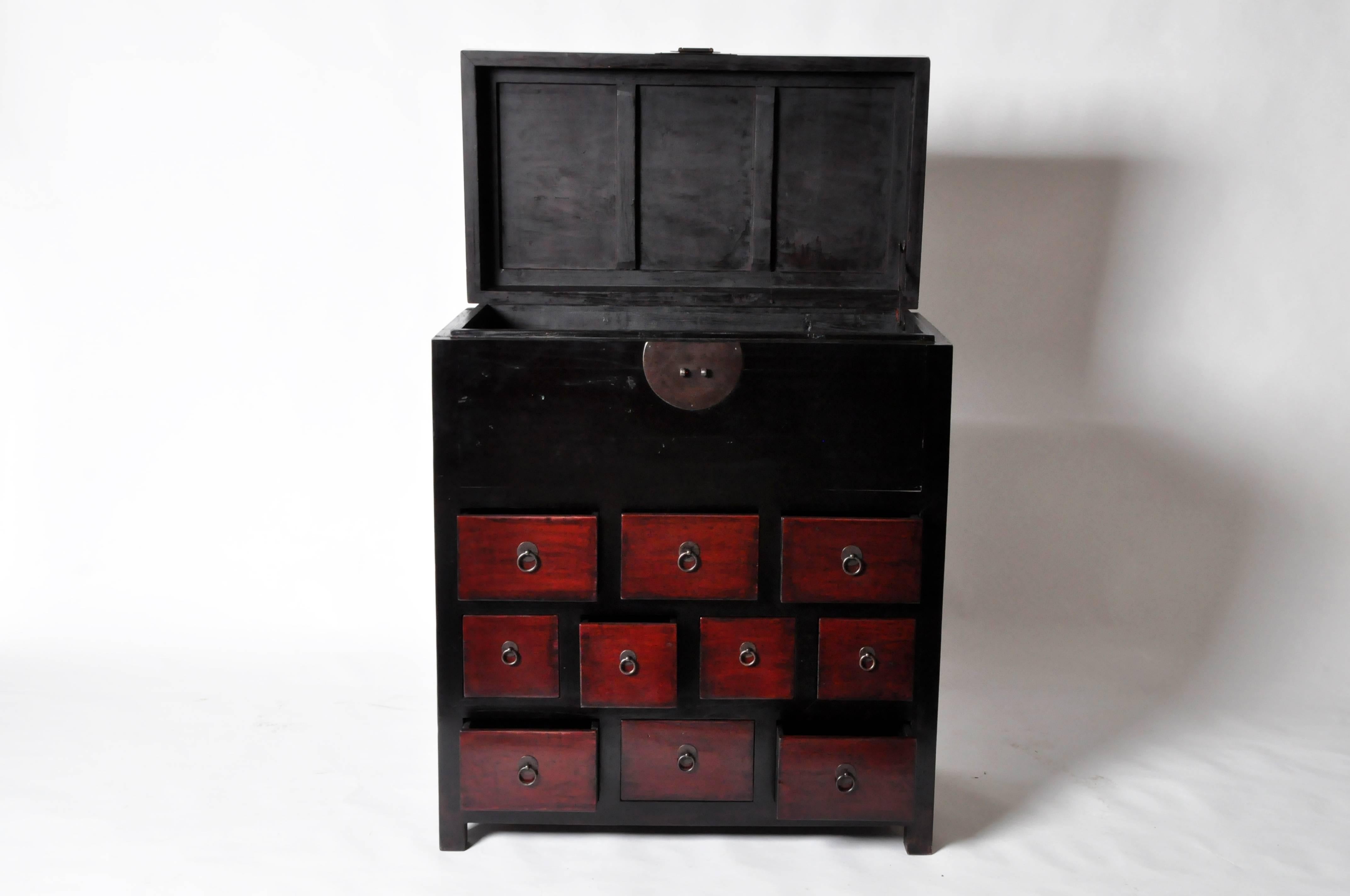Chinese Medicine Chest with Restoration In Excellent Condition In Chicago, IL