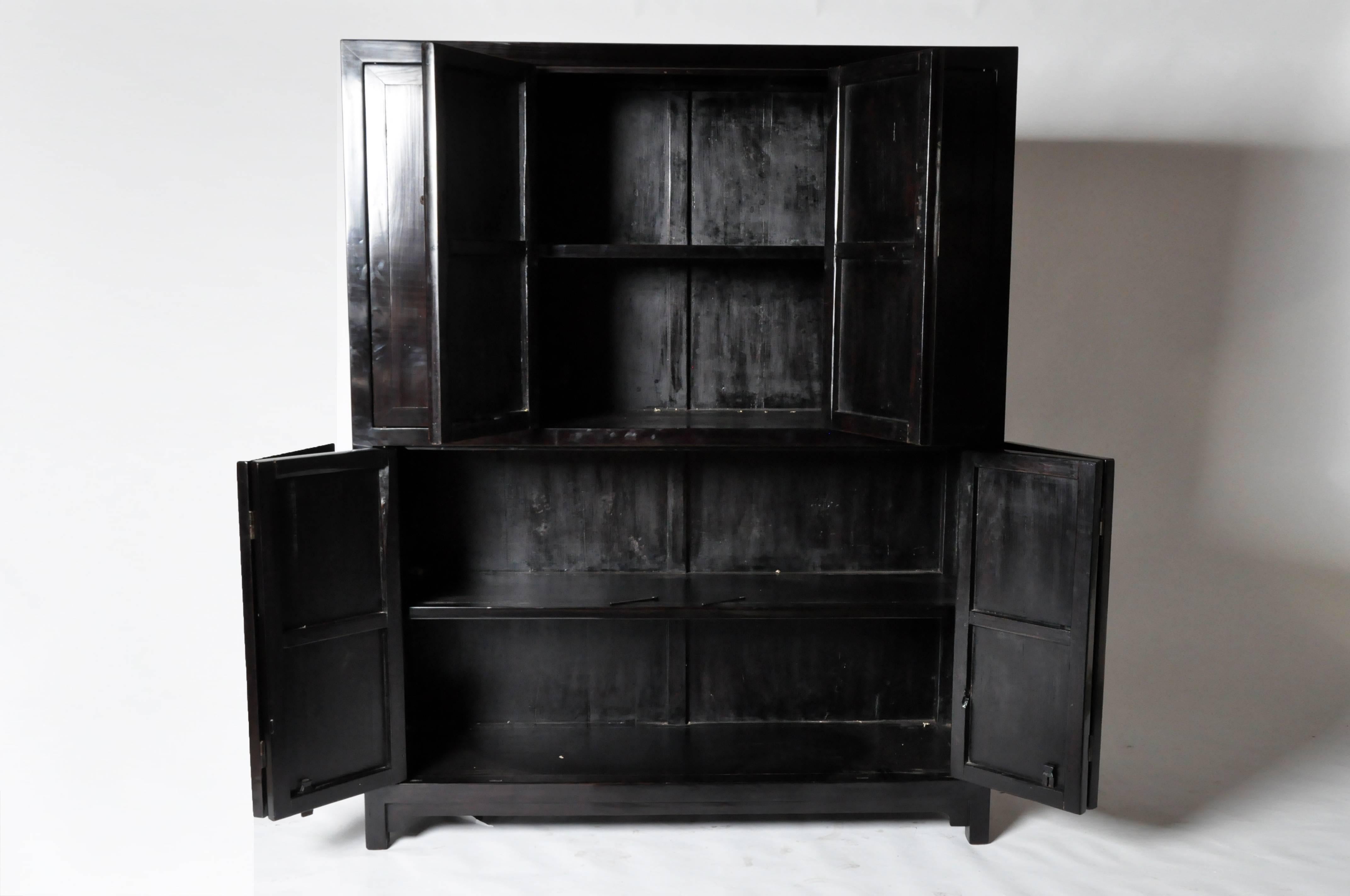Eight-Door Chinese Cabinet with Restoration In Excellent Condition In Chicago, IL
