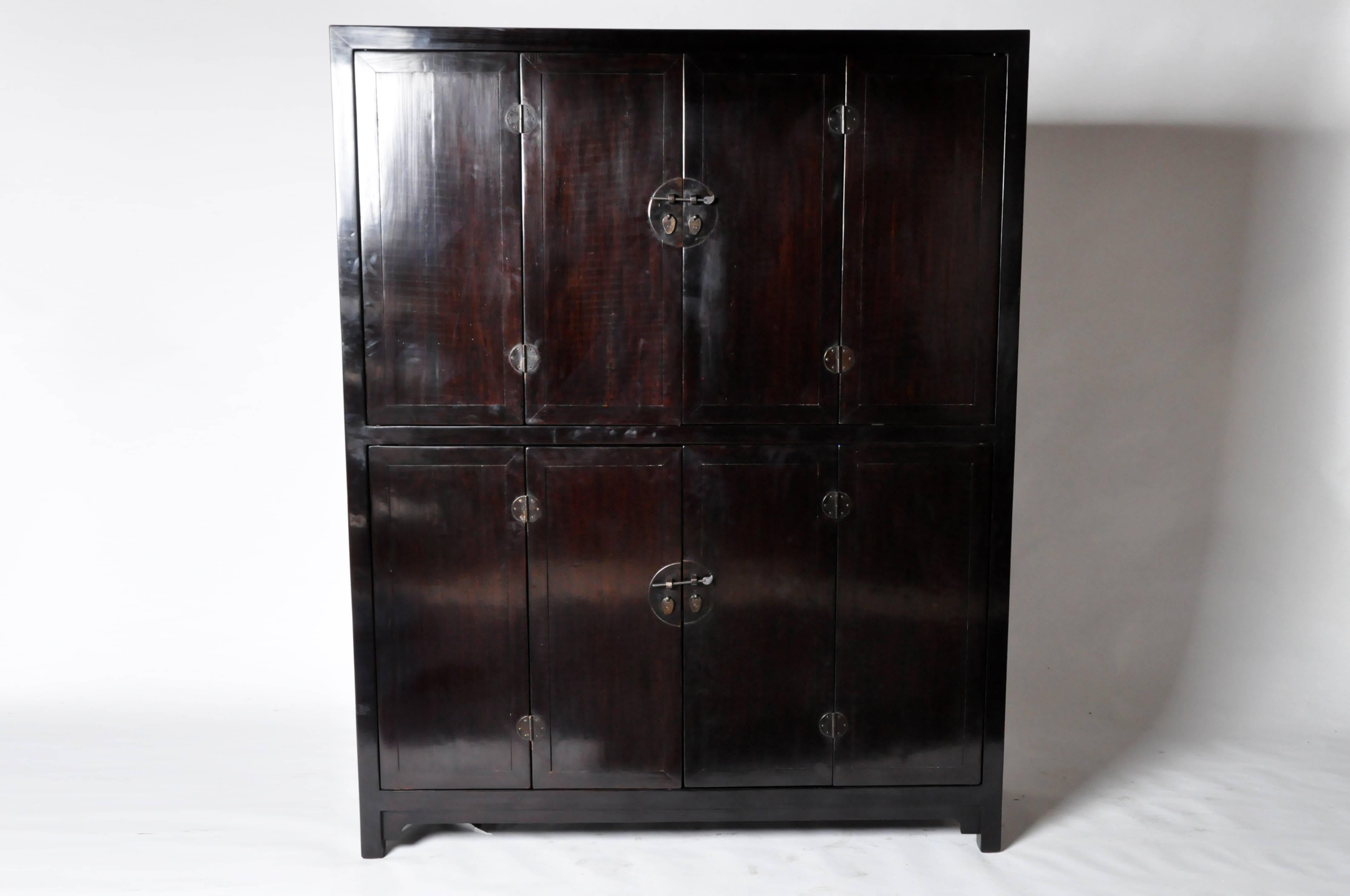 Eight-Door Chinese Cabinet with Restoration 5