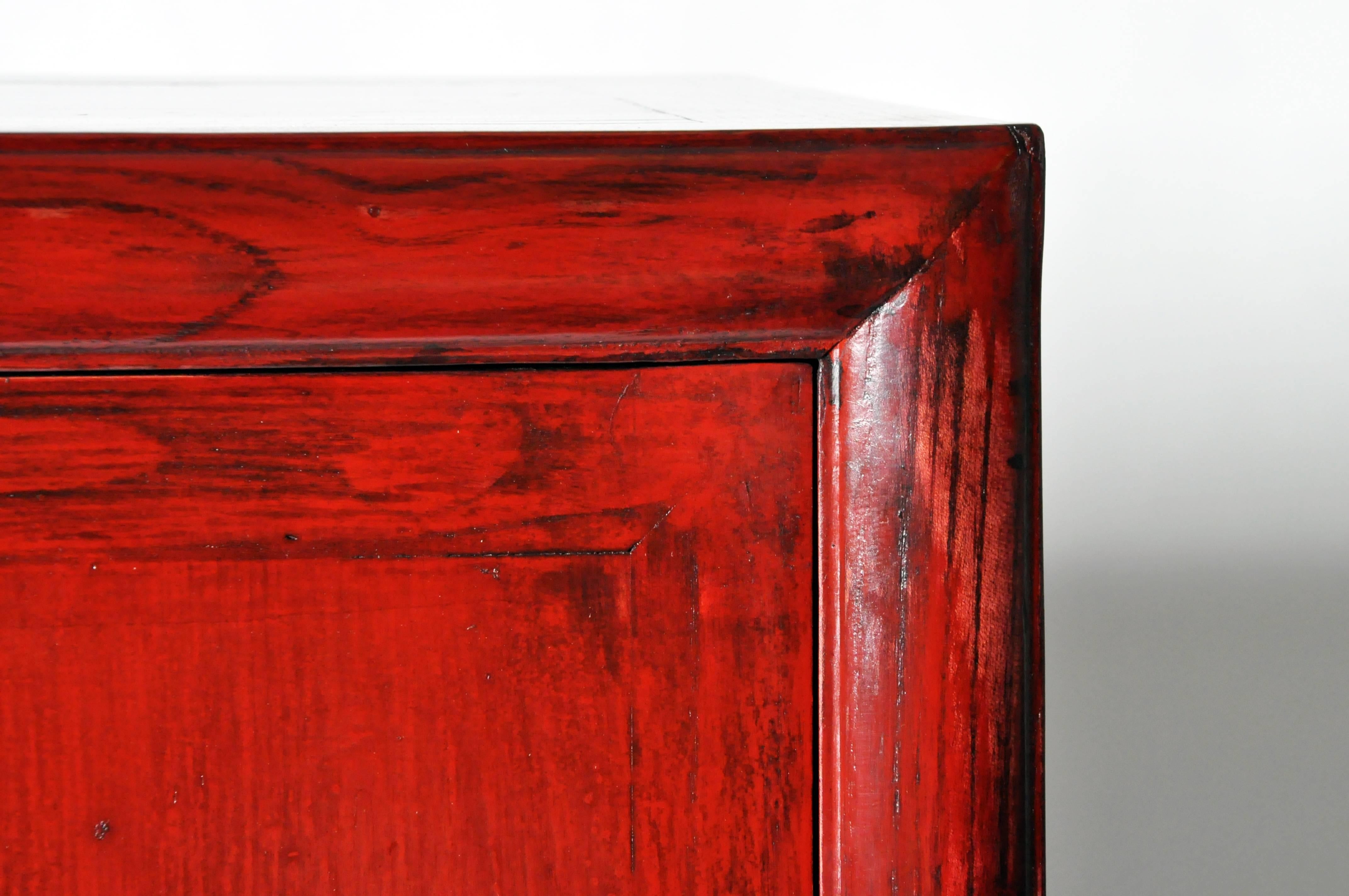 Chinese Red-Lacquered Display Cabinet with Restoration 1