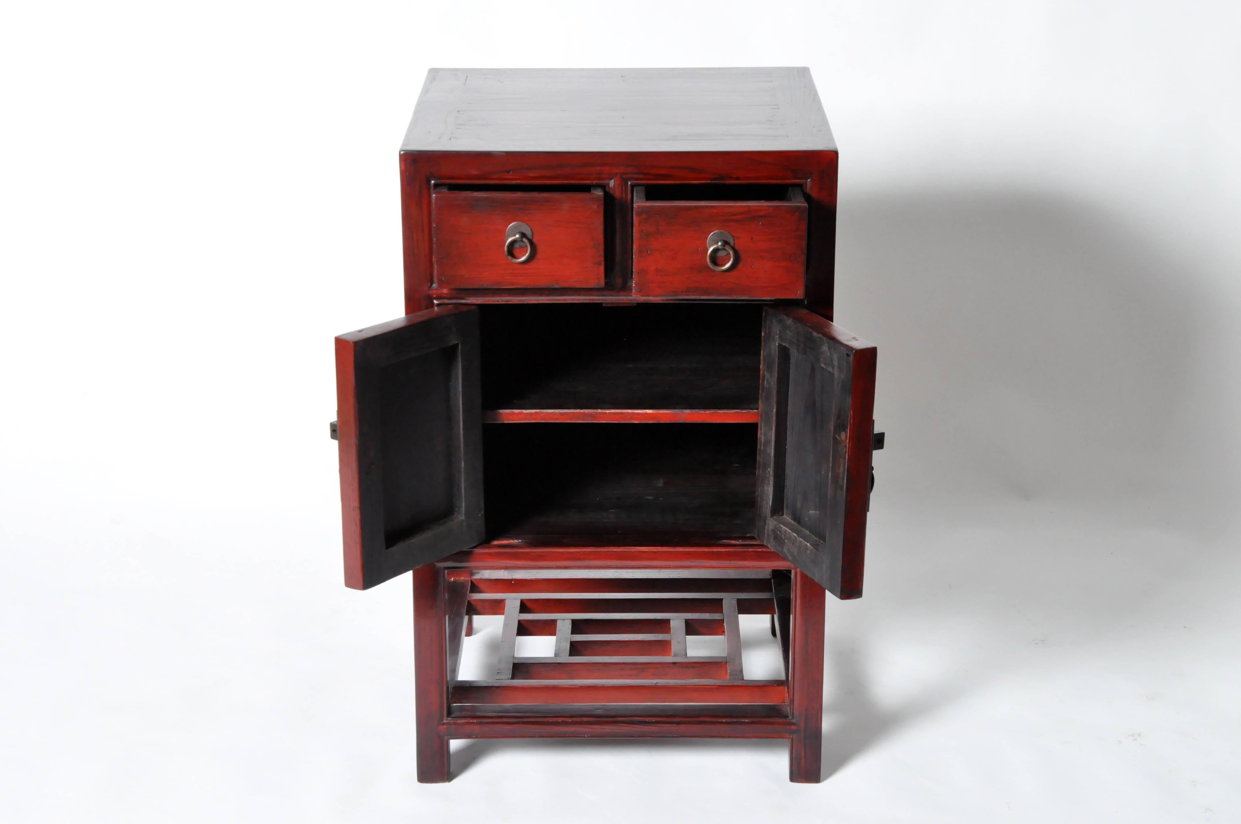 Chinese Red Lacquered Side Chest with Restoration In Excellent Condition In Chicago, IL