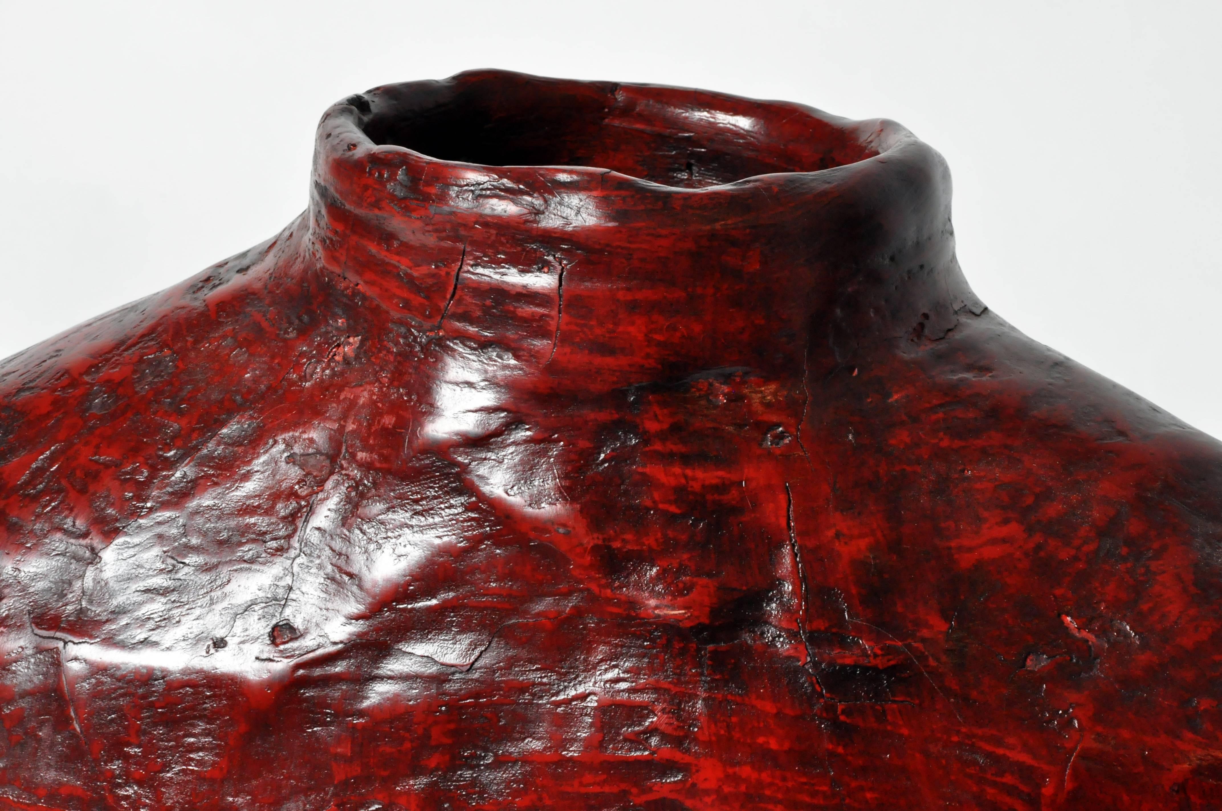 Chinese Red Lacquered Pot 2