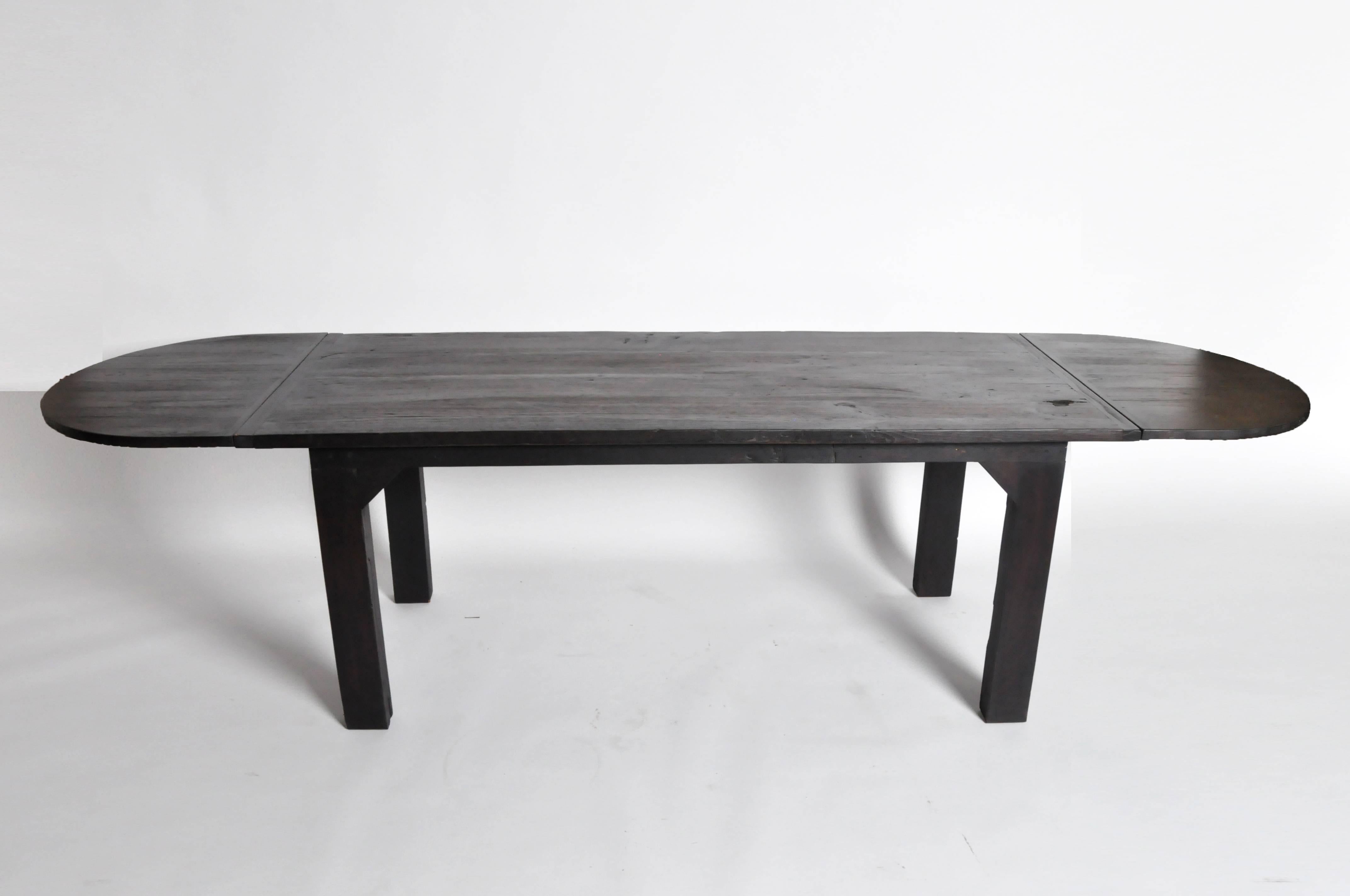 Custom Rustic Dining Table In Good Condition In Chicago, IL